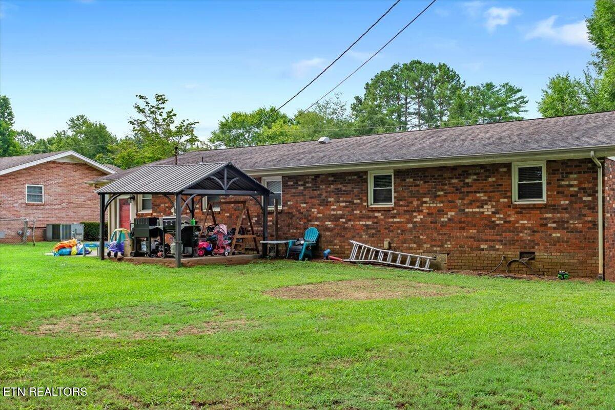 1222 Miami Street Athens TN 37303