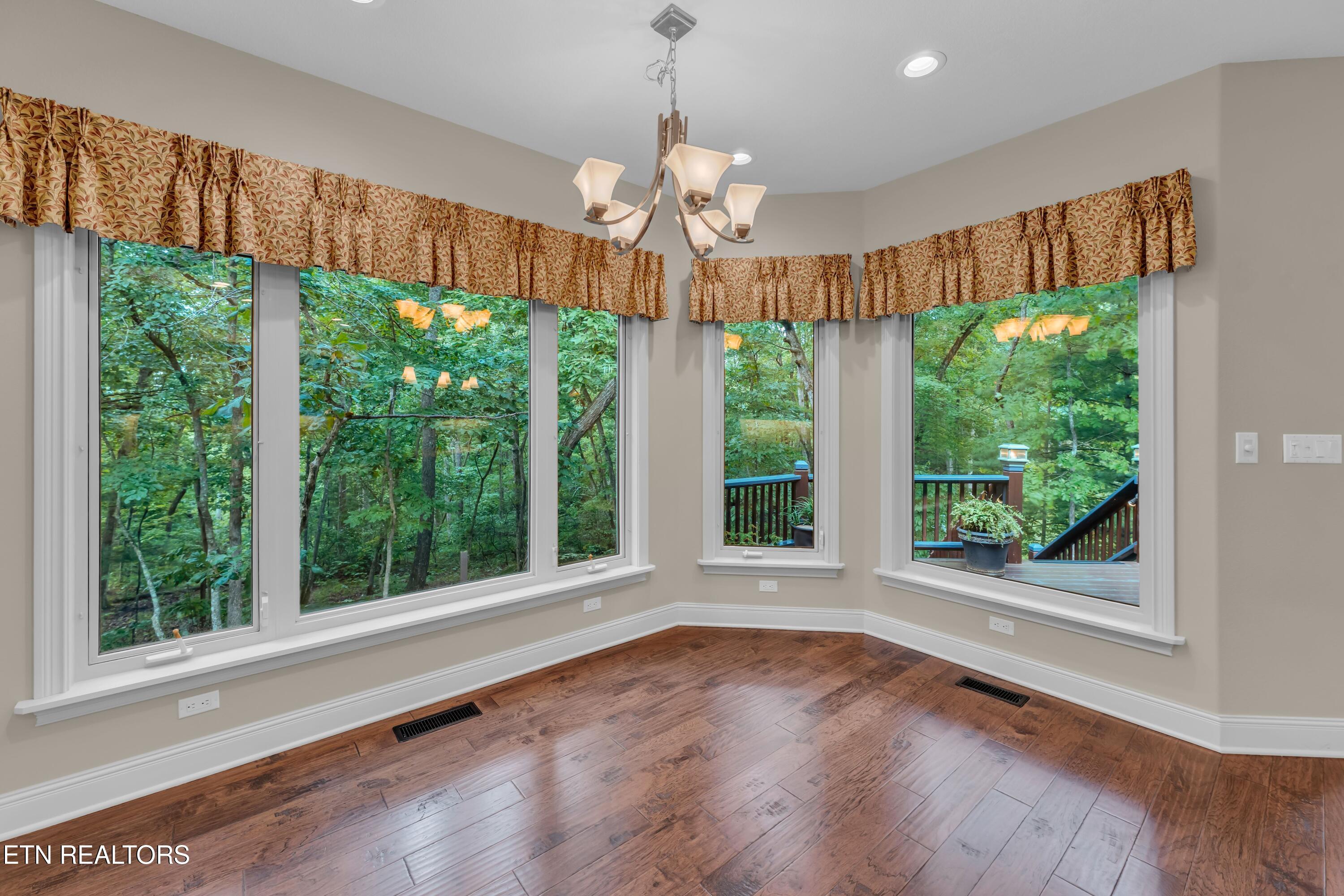 150 Mountain View Drive Crossville TN 38558