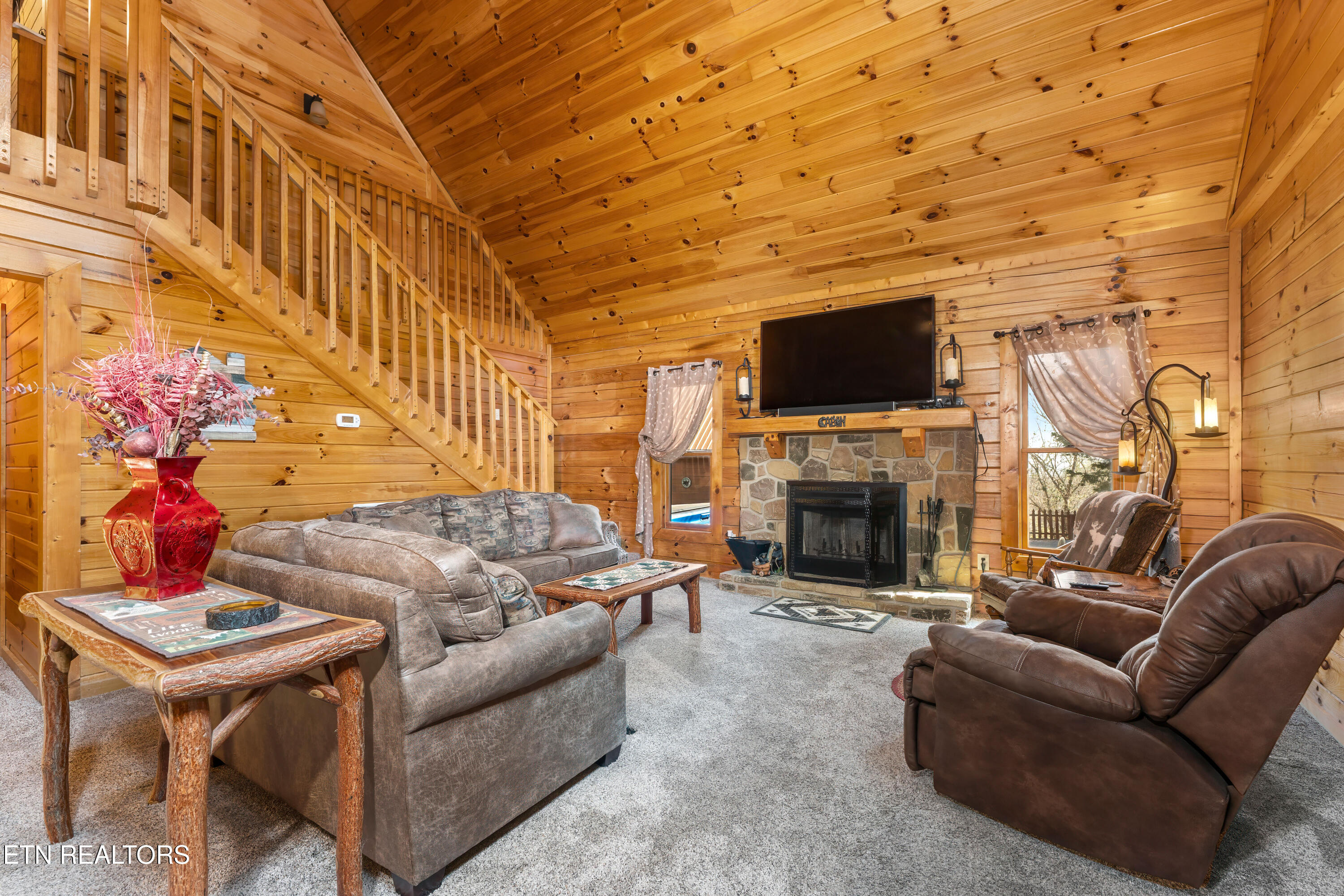 1074 Willard Way Sevierville TN 37876