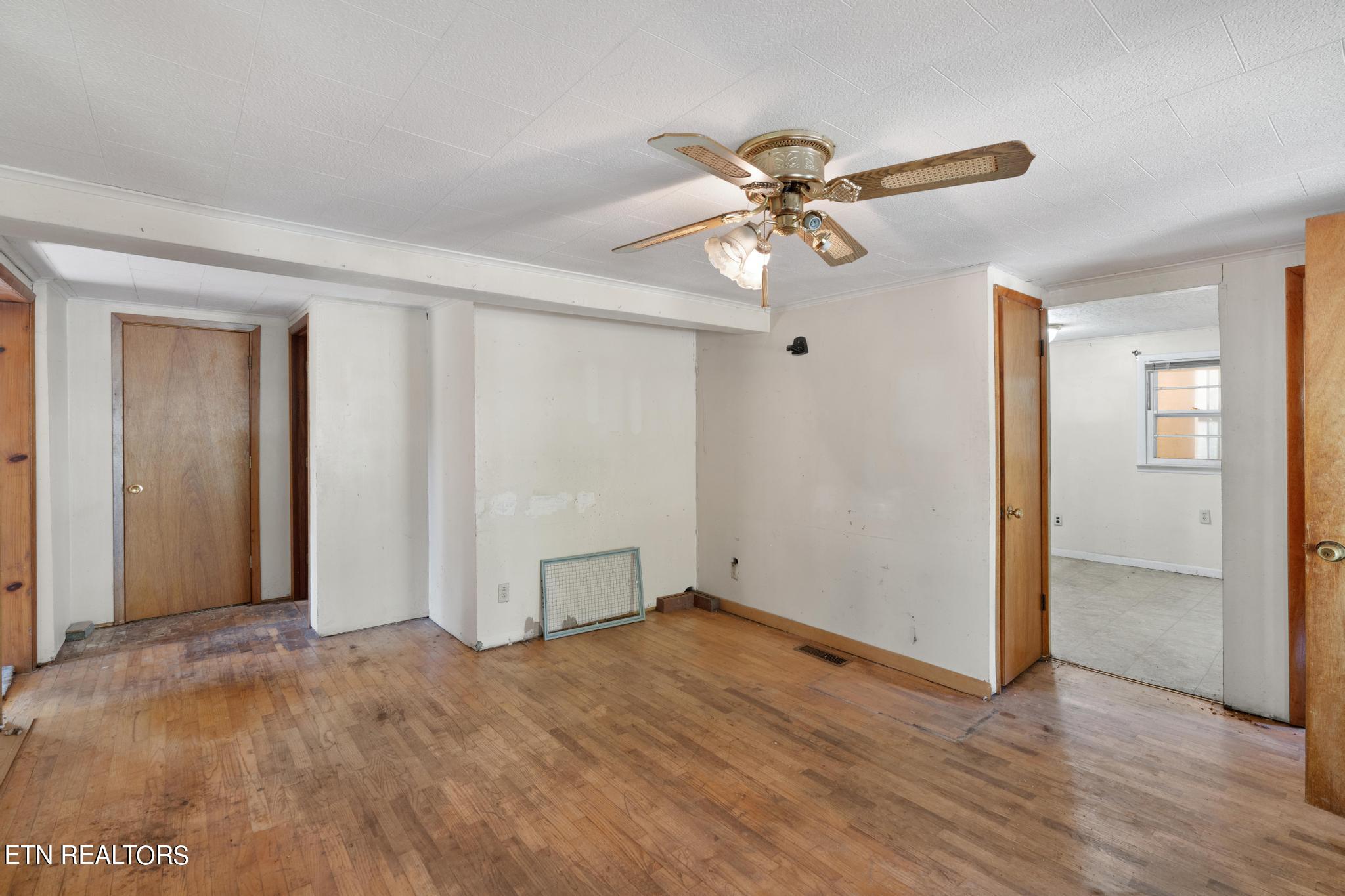 120 Henry Haynes Road Knoxville TN 37920