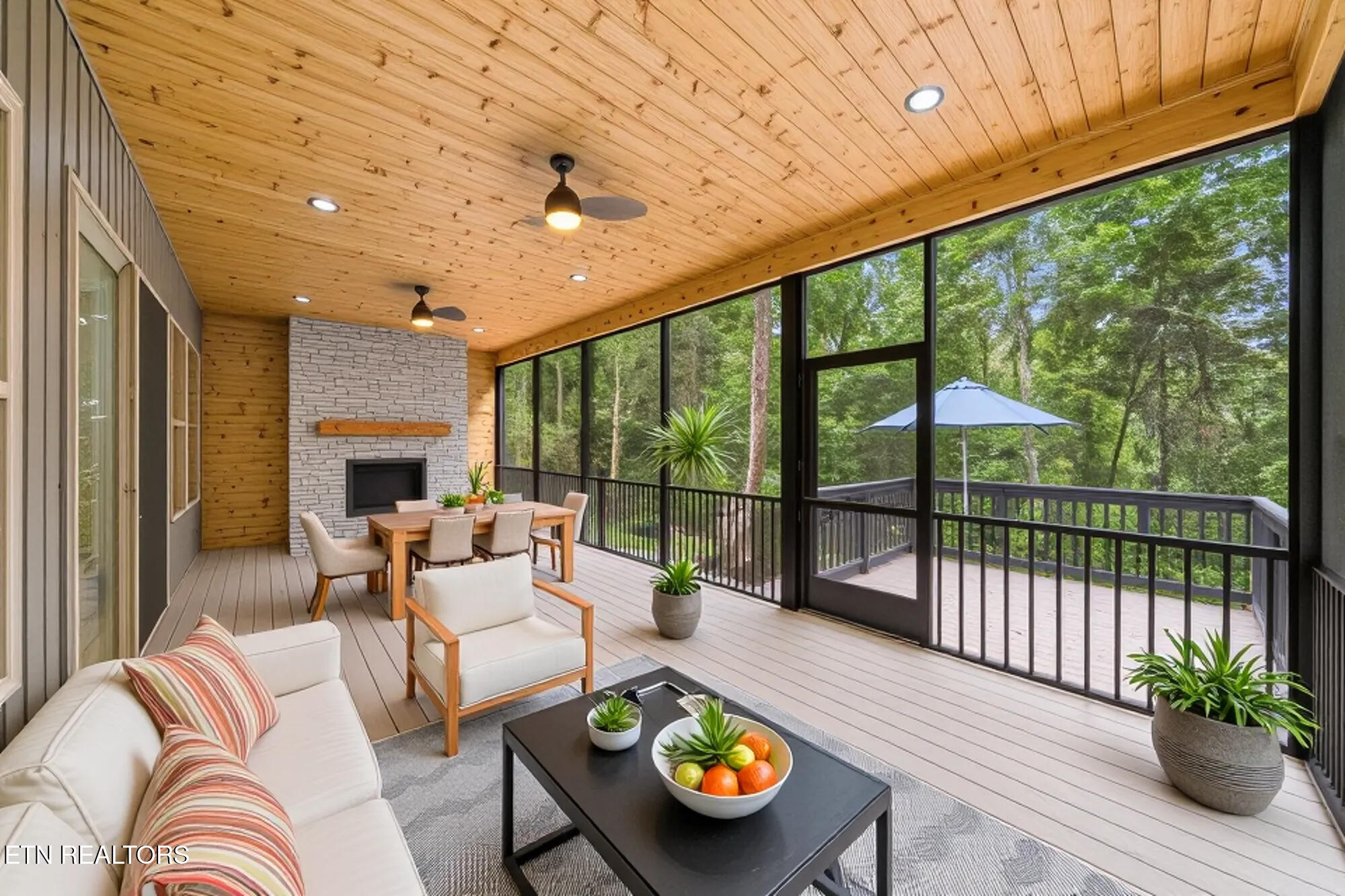 104 Noya Lane Loudon TN 37774
