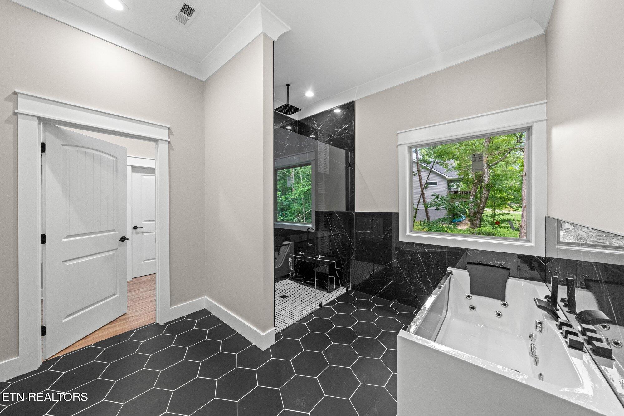104 Noya Lane Loudon TN 37774