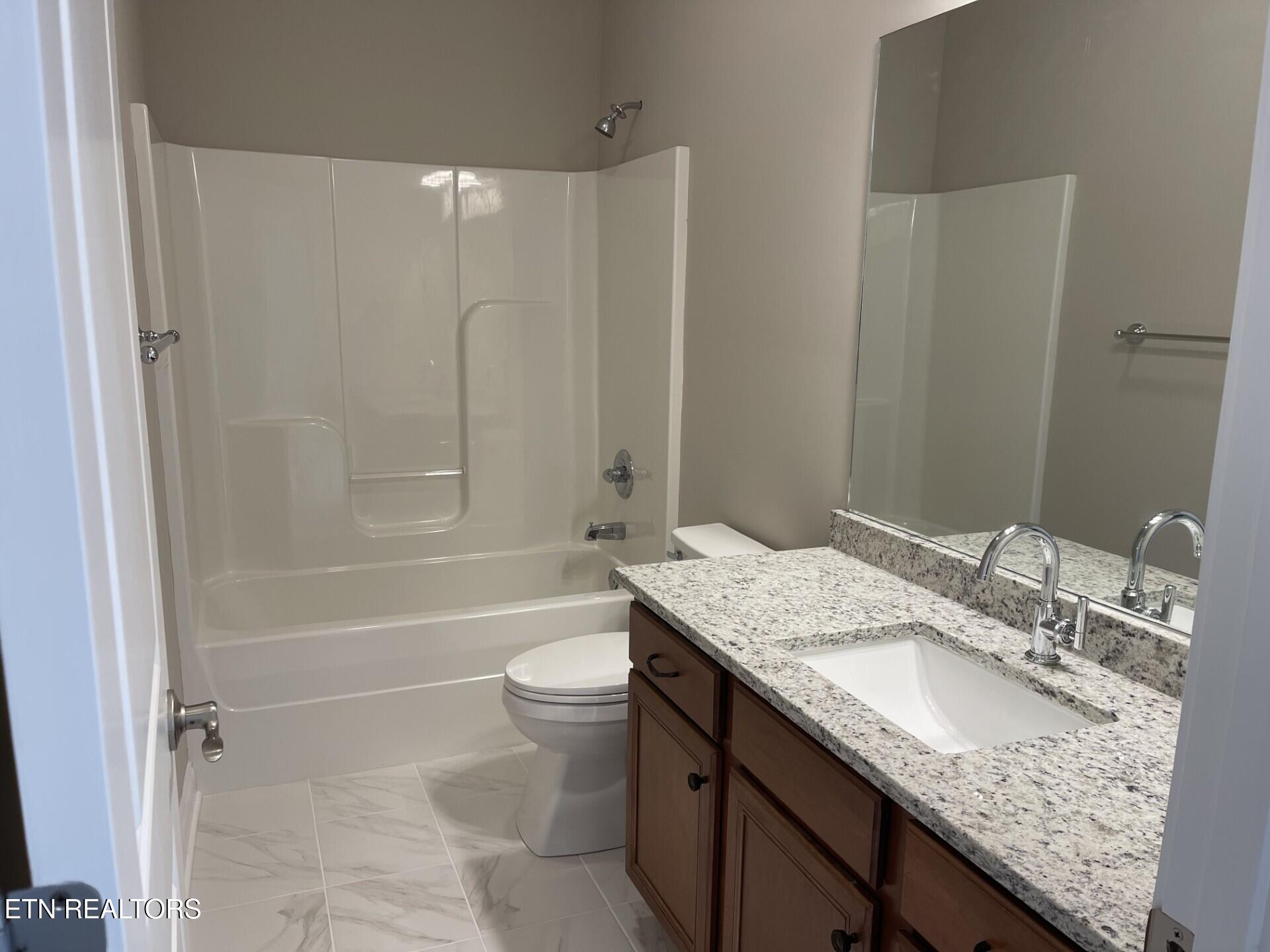 575 Chimney Rock Drive Lenoir City TN 37771