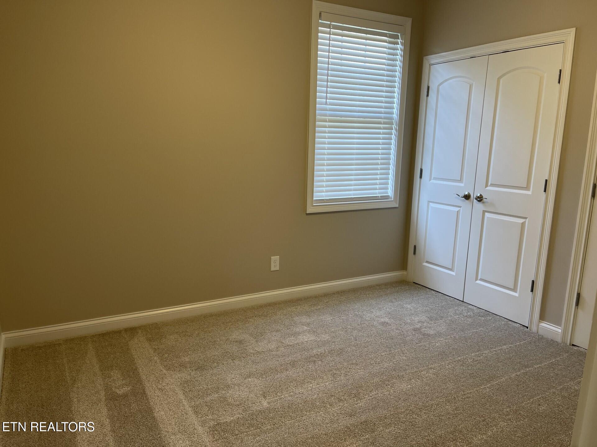575 Chimney Rock Drive Lenoir City TN 37771
