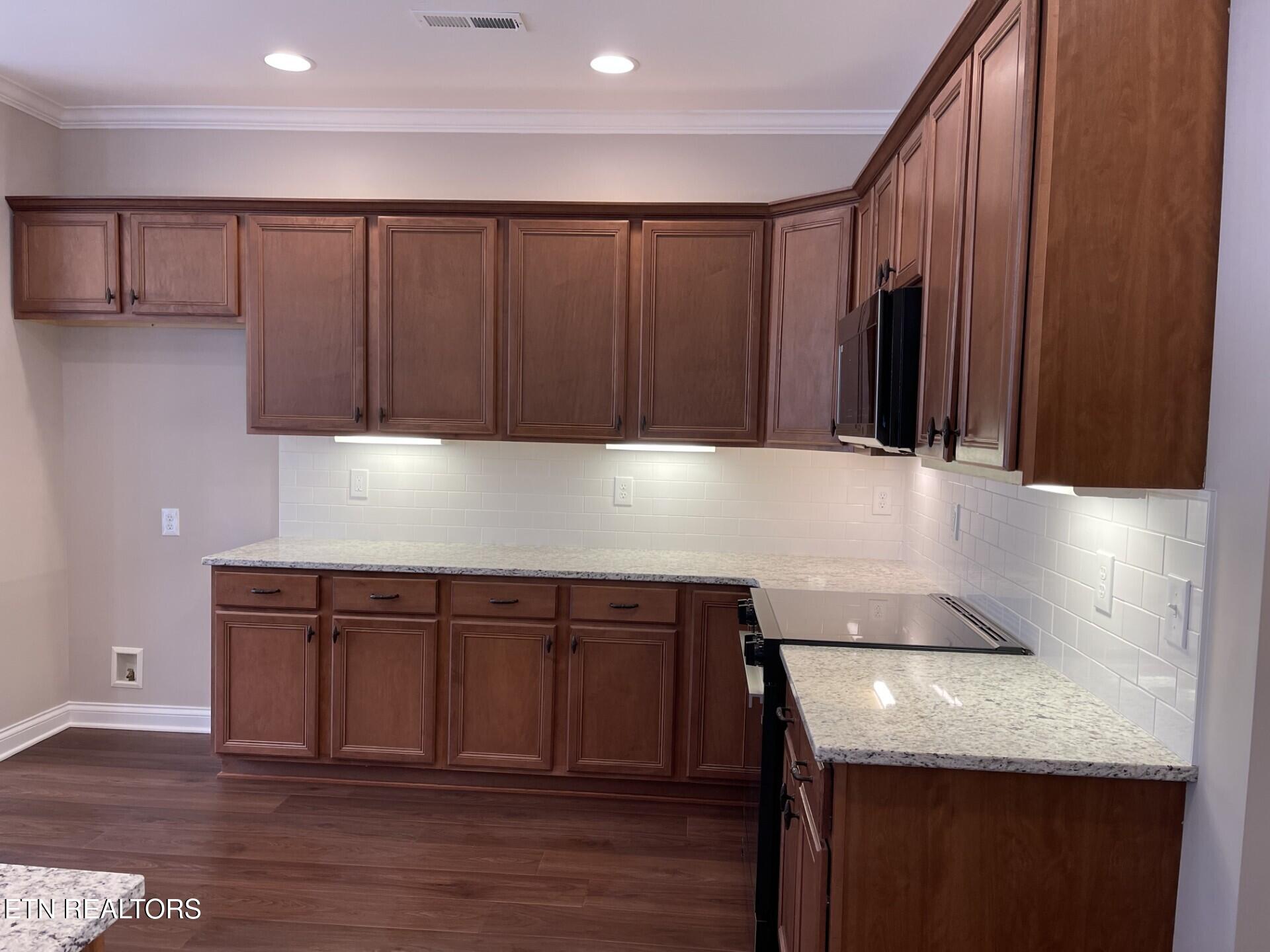 575 Chimney Rock Drive Lenoir City TN 37771