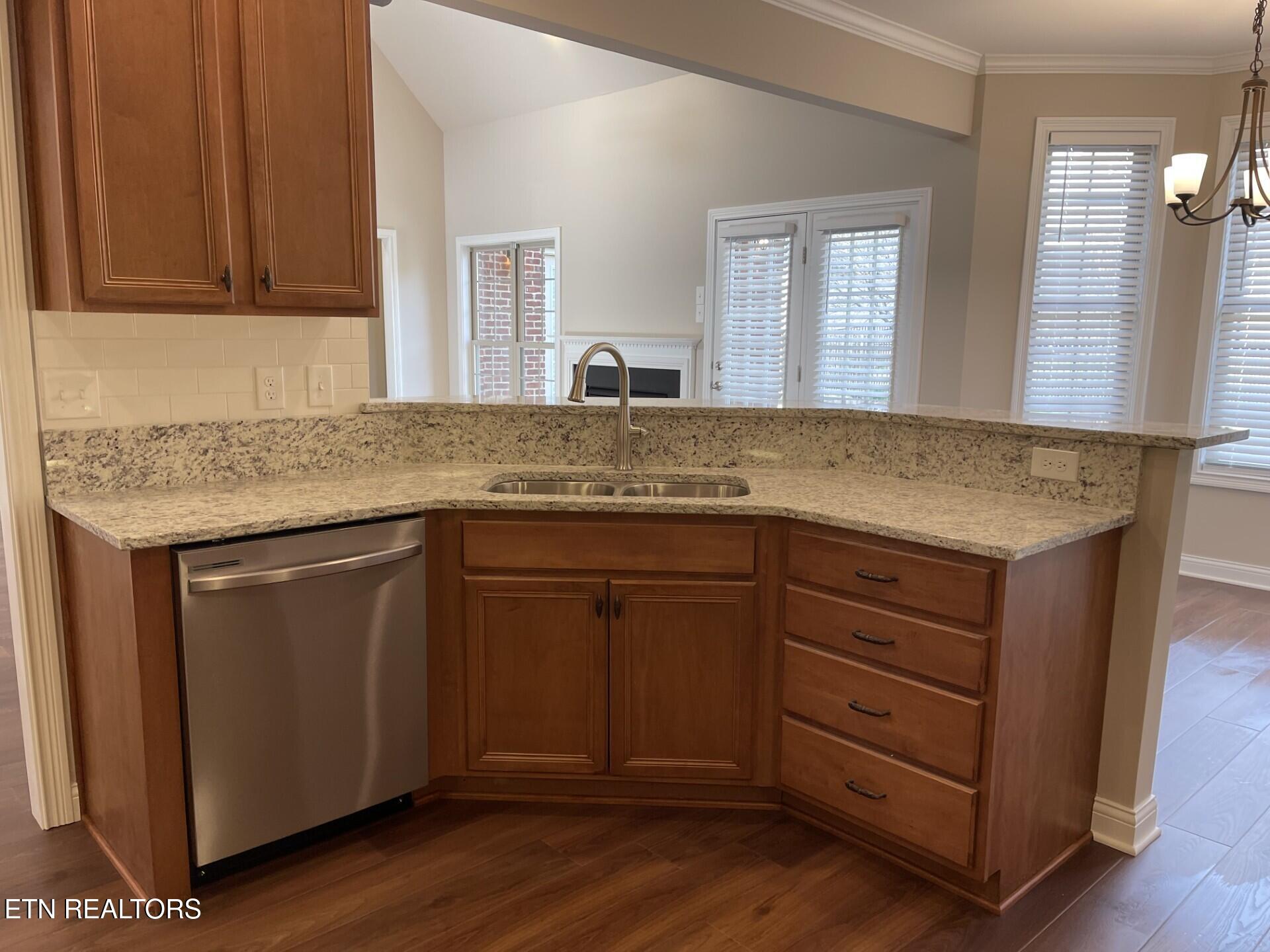 575 Chimney Rock Drive Lenoir City TN 37771