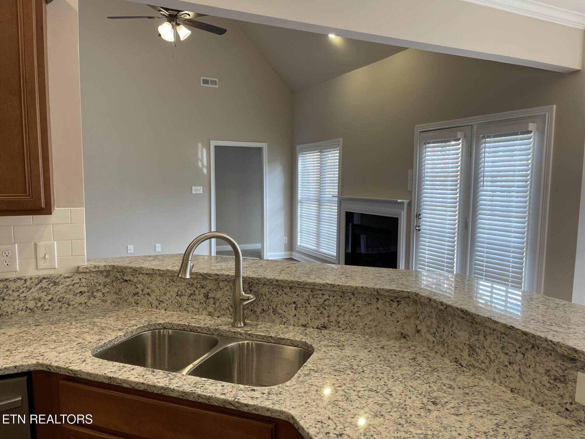 575 Chimney Rock Drive Lenoir City TN 37771