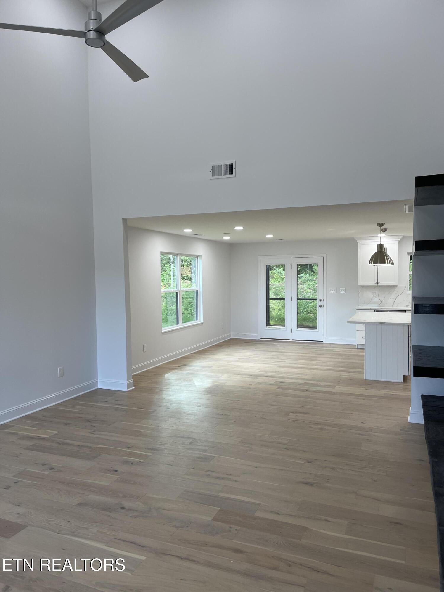 2431 Lena George Lane Knoxville TN 37931