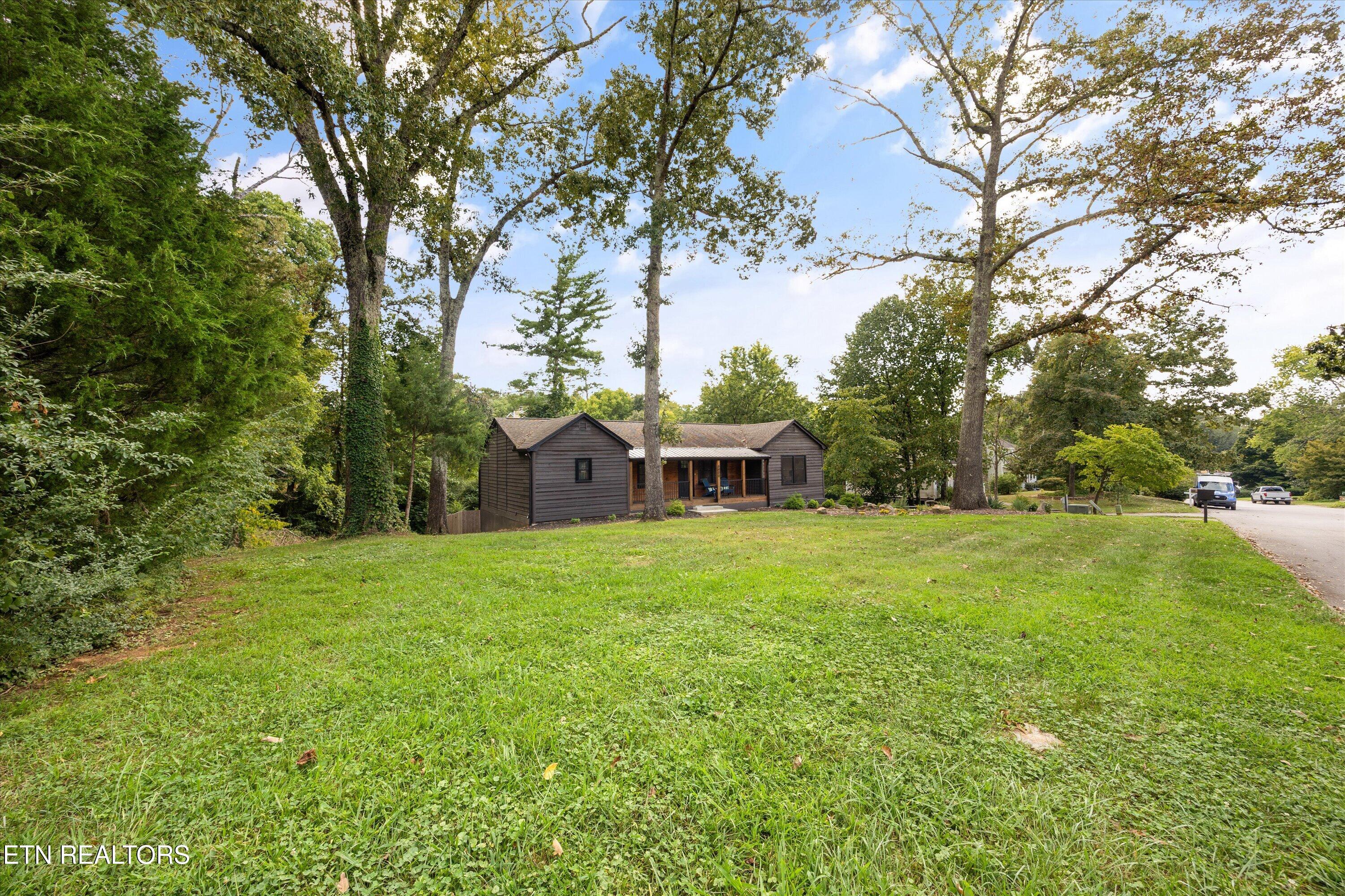 8400 Woodbrook Drive Knoxville TN 37919