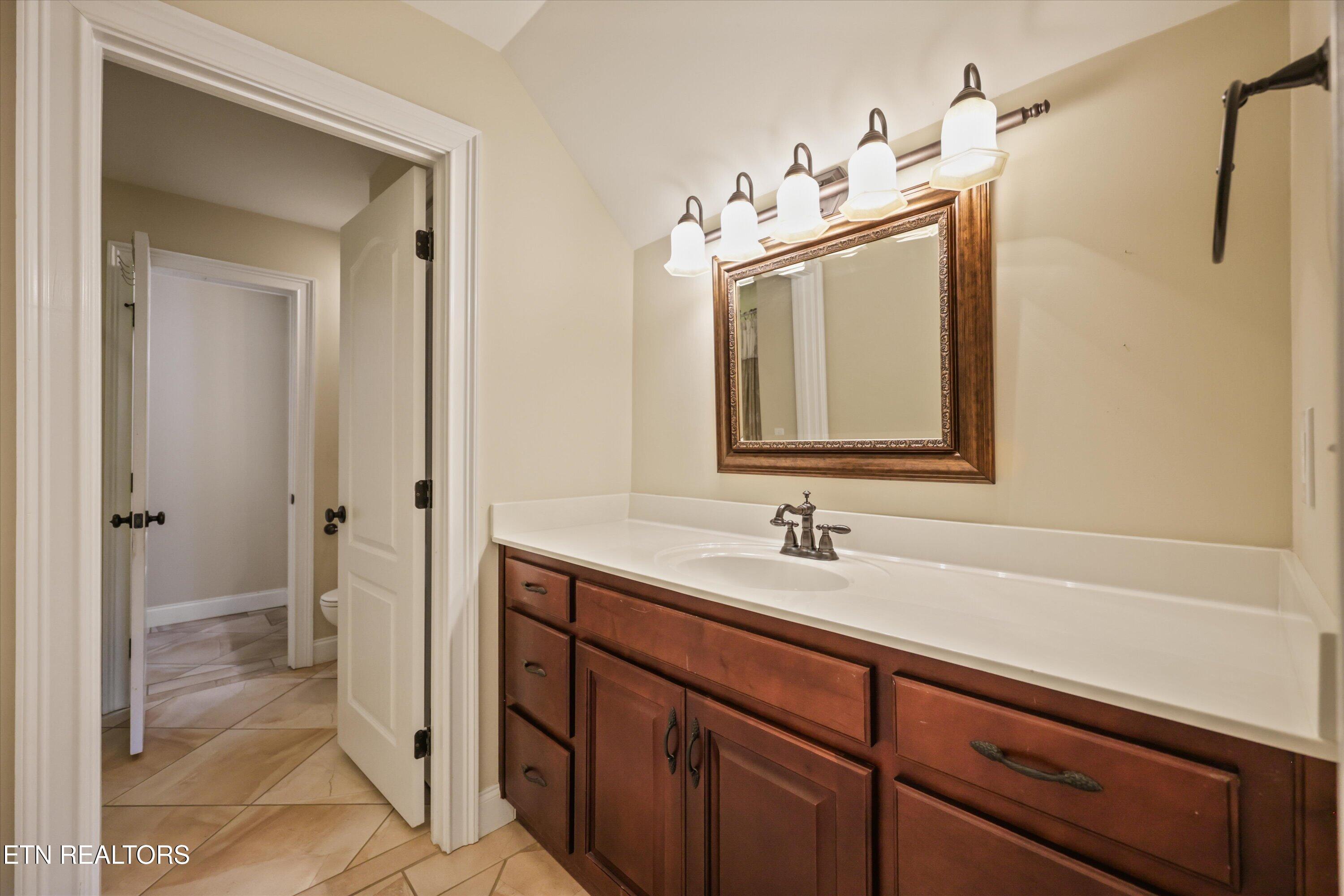 215 NE River Bend Trail Charleston TN 37310