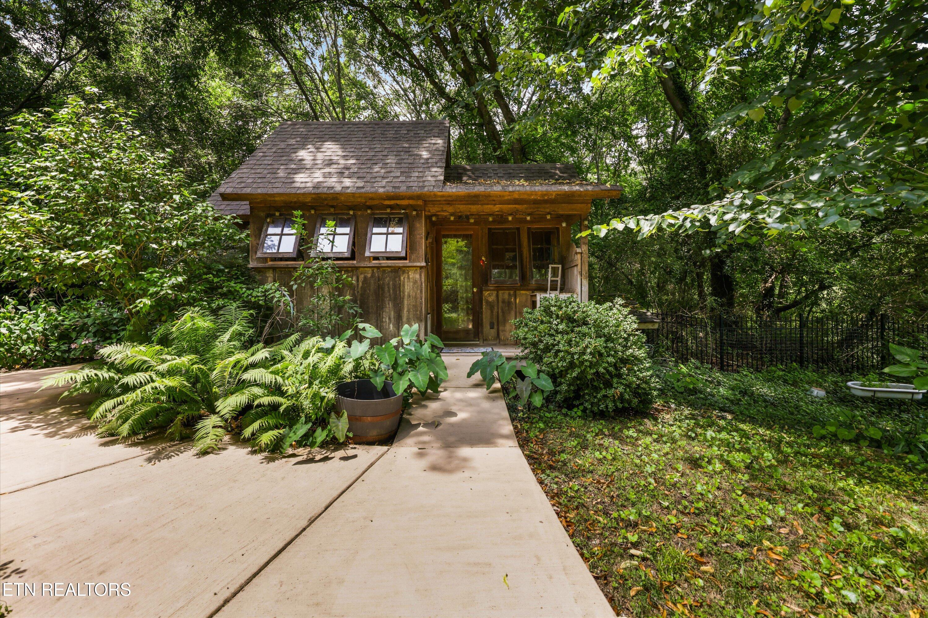 215 NE River Bend Trail Charleston TN 37310