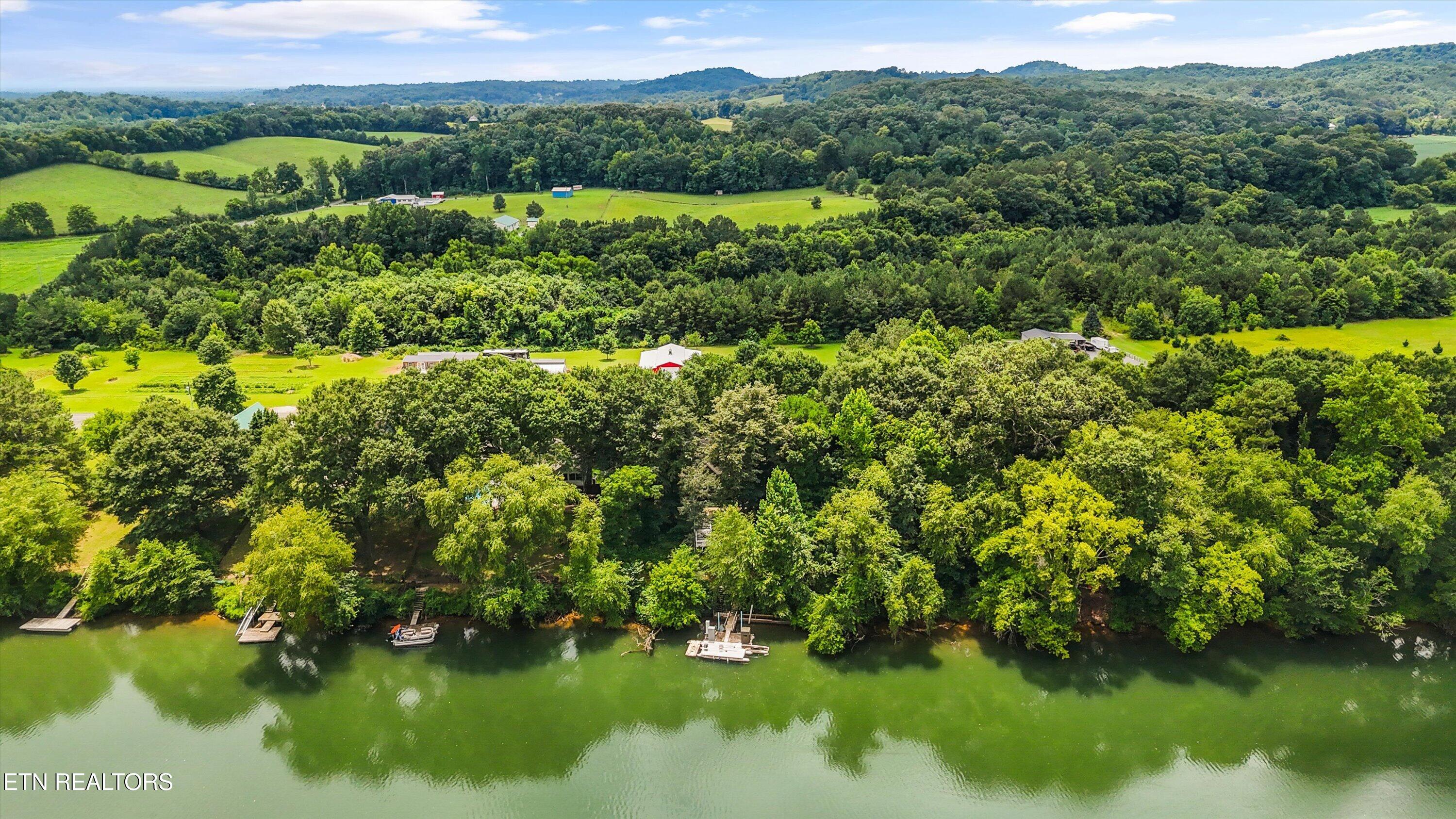 215 NE River Bend Trail Charleston TN 37310