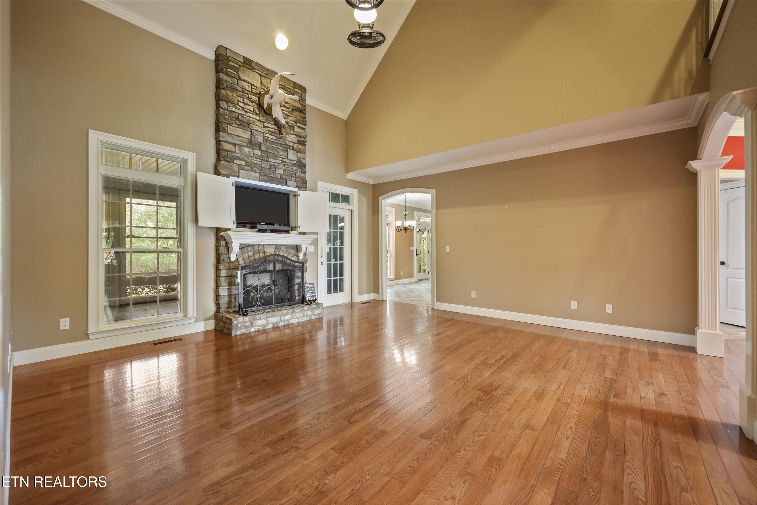 215 NE River Bend Trail Charleston TN 37310