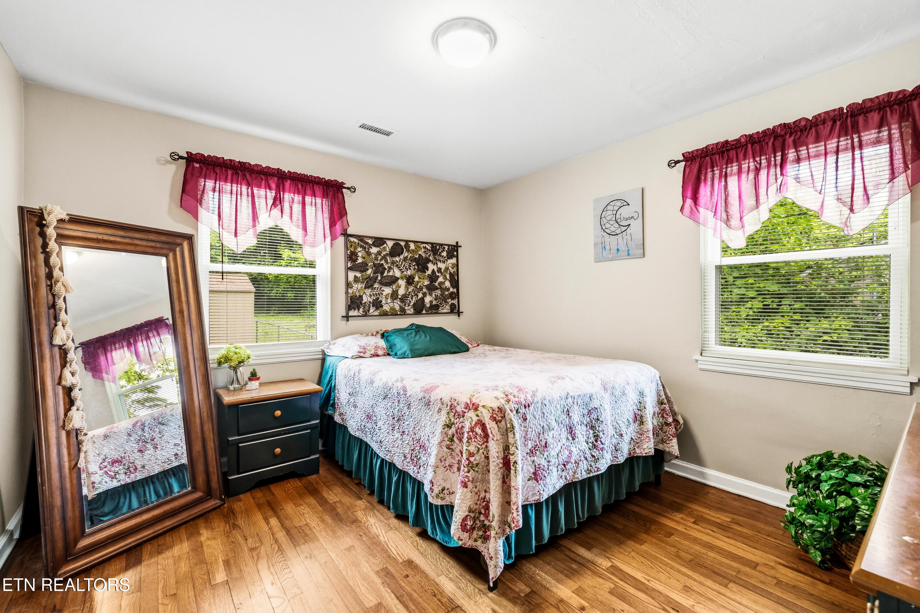 3330 Skyline Drive Knoxville TN 37914