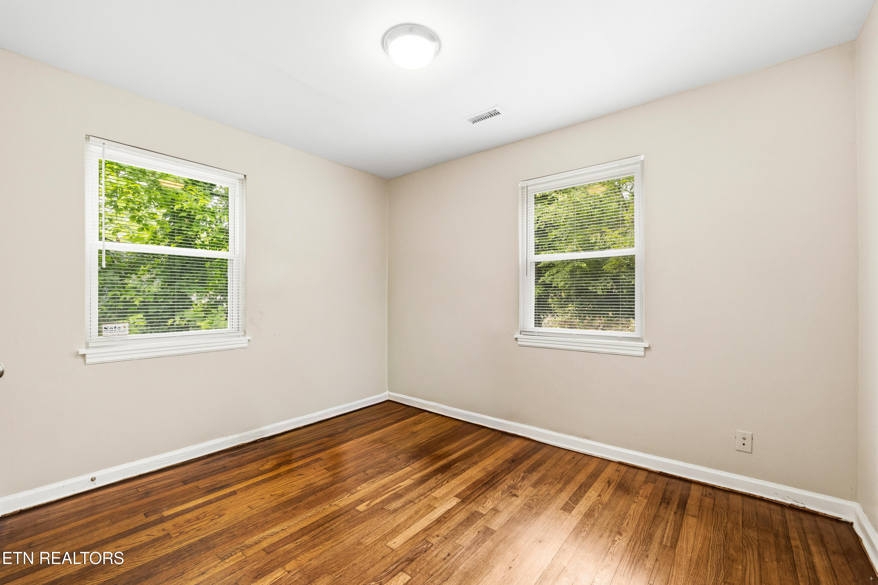 3330 Skyline Drive Knoxville TN 37914
