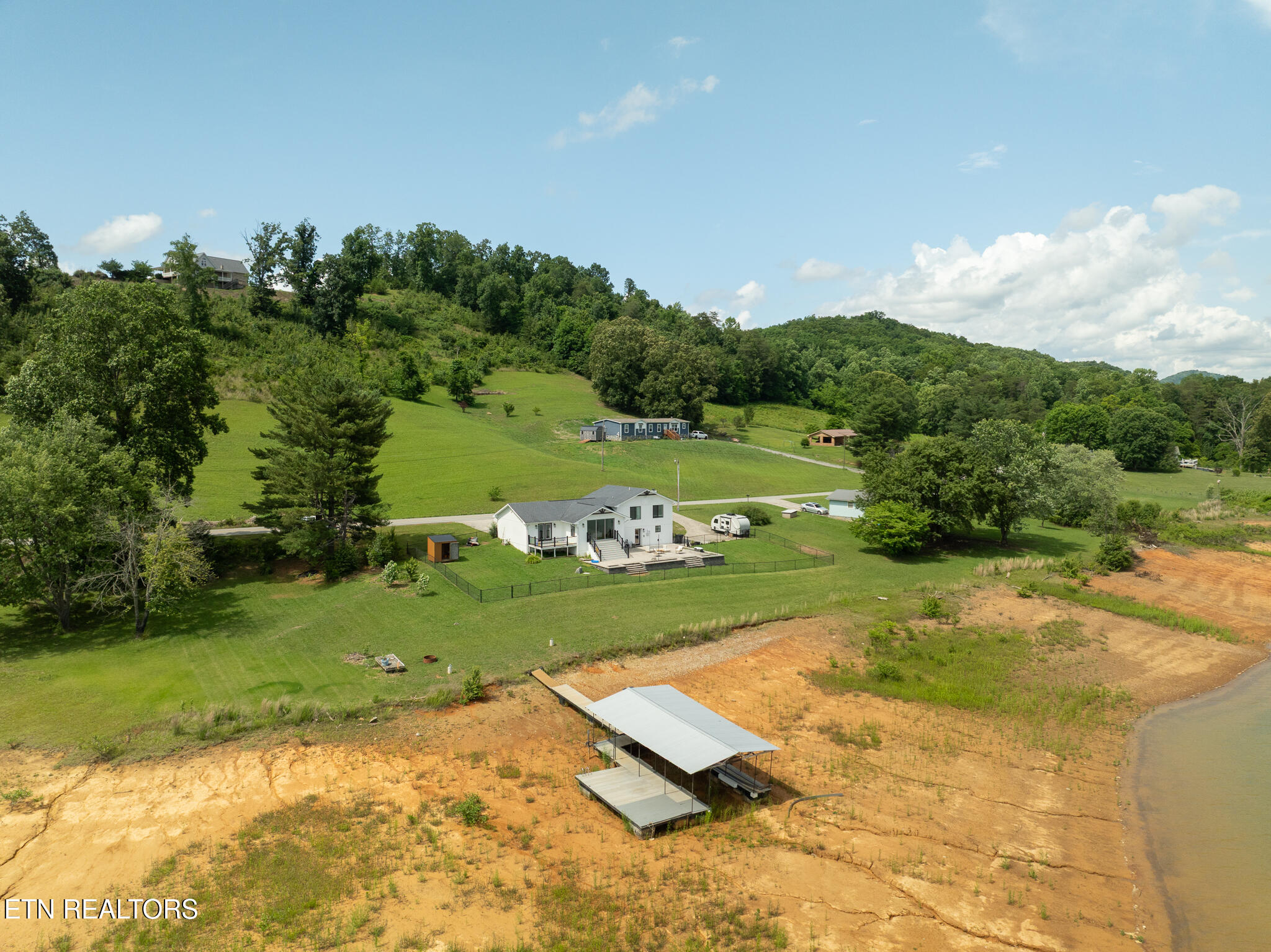 3041 Slate Hill Road Bean Station TN 37708
