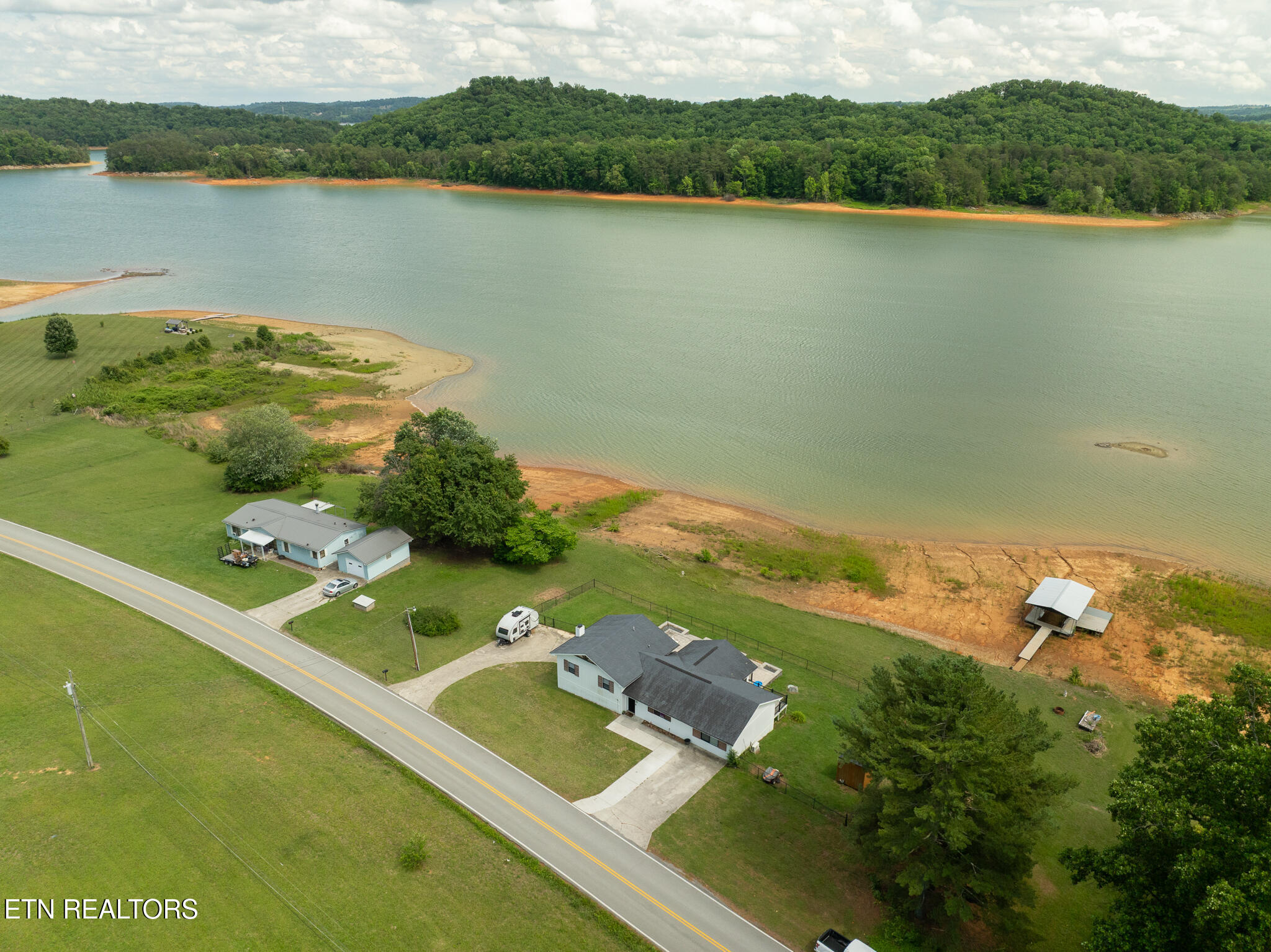 3041 Slate Hill Road Bean Station TN 37708