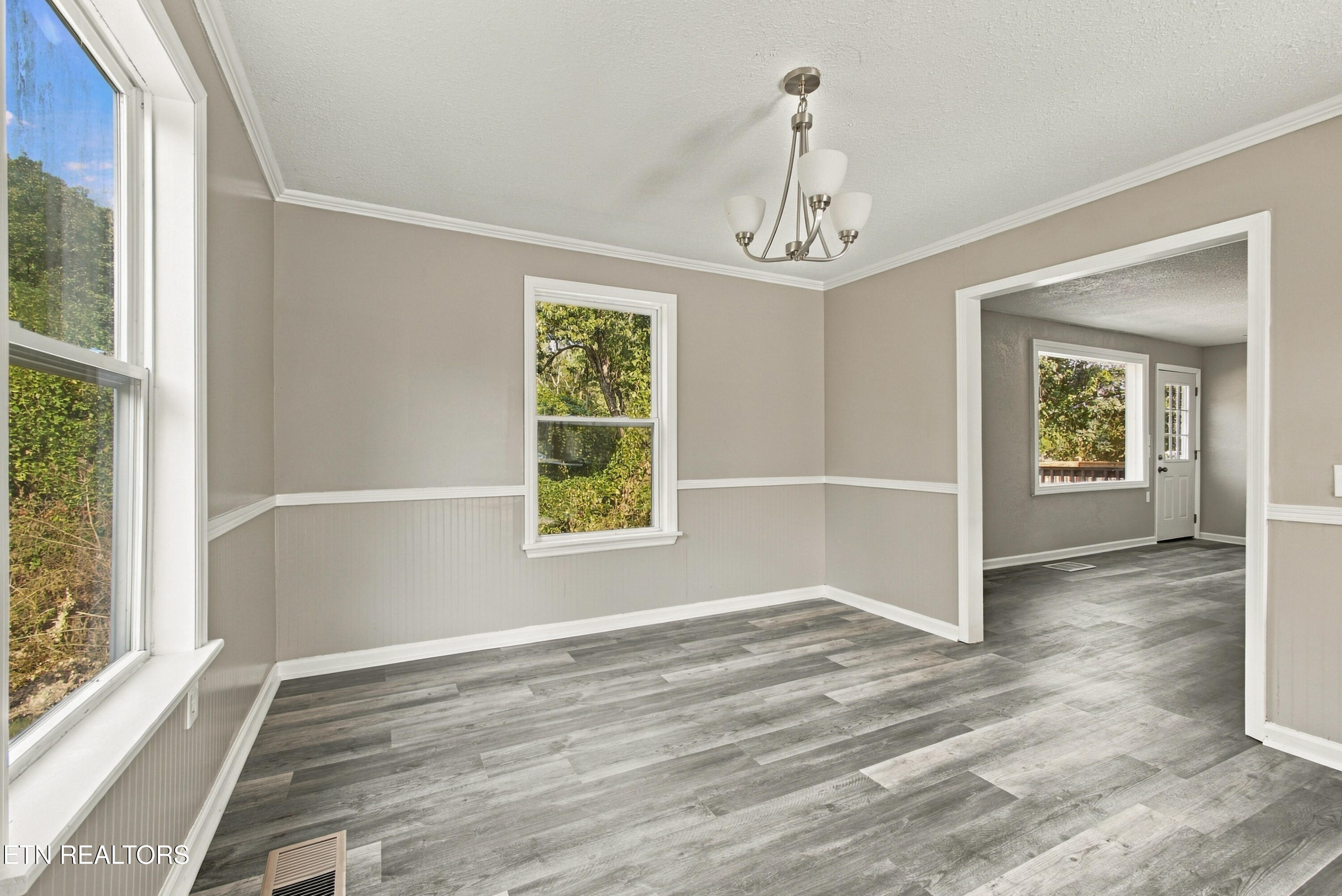 127 Jarrett Lane Oak Ridge TN 37830