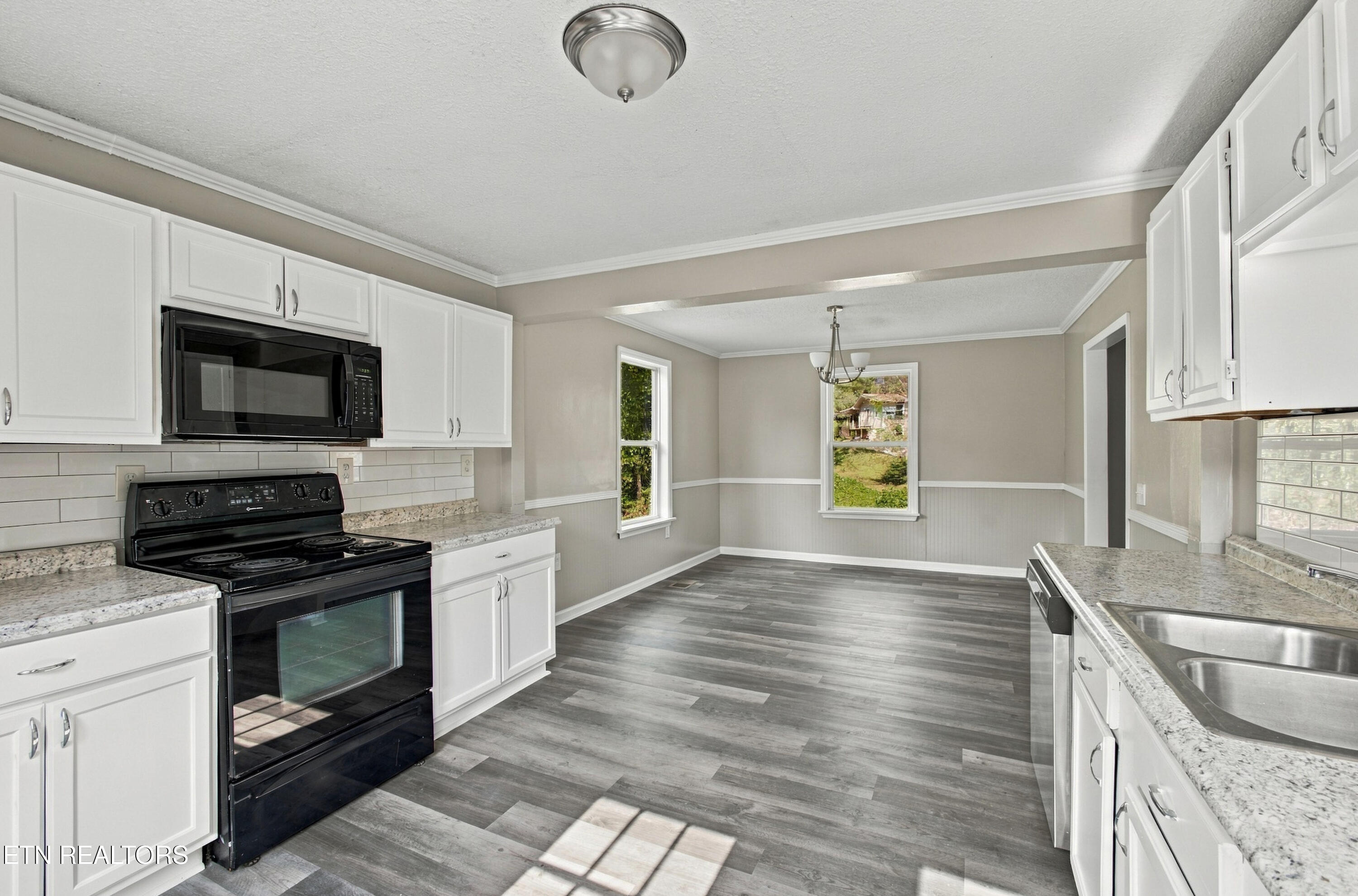 127 Jarrett Lane Oak Ridge TN 37830