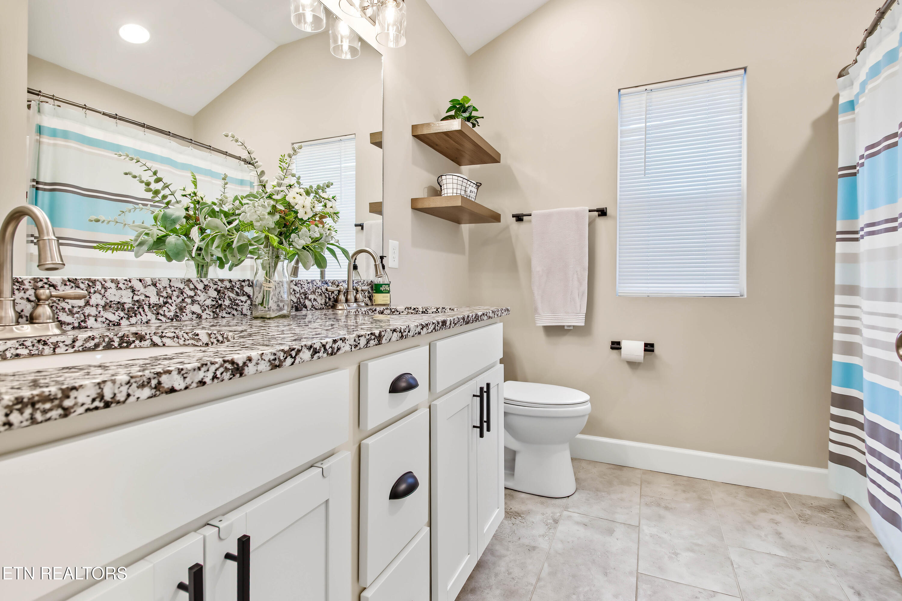 101 Jason Hovater Way Clinton TN 37716