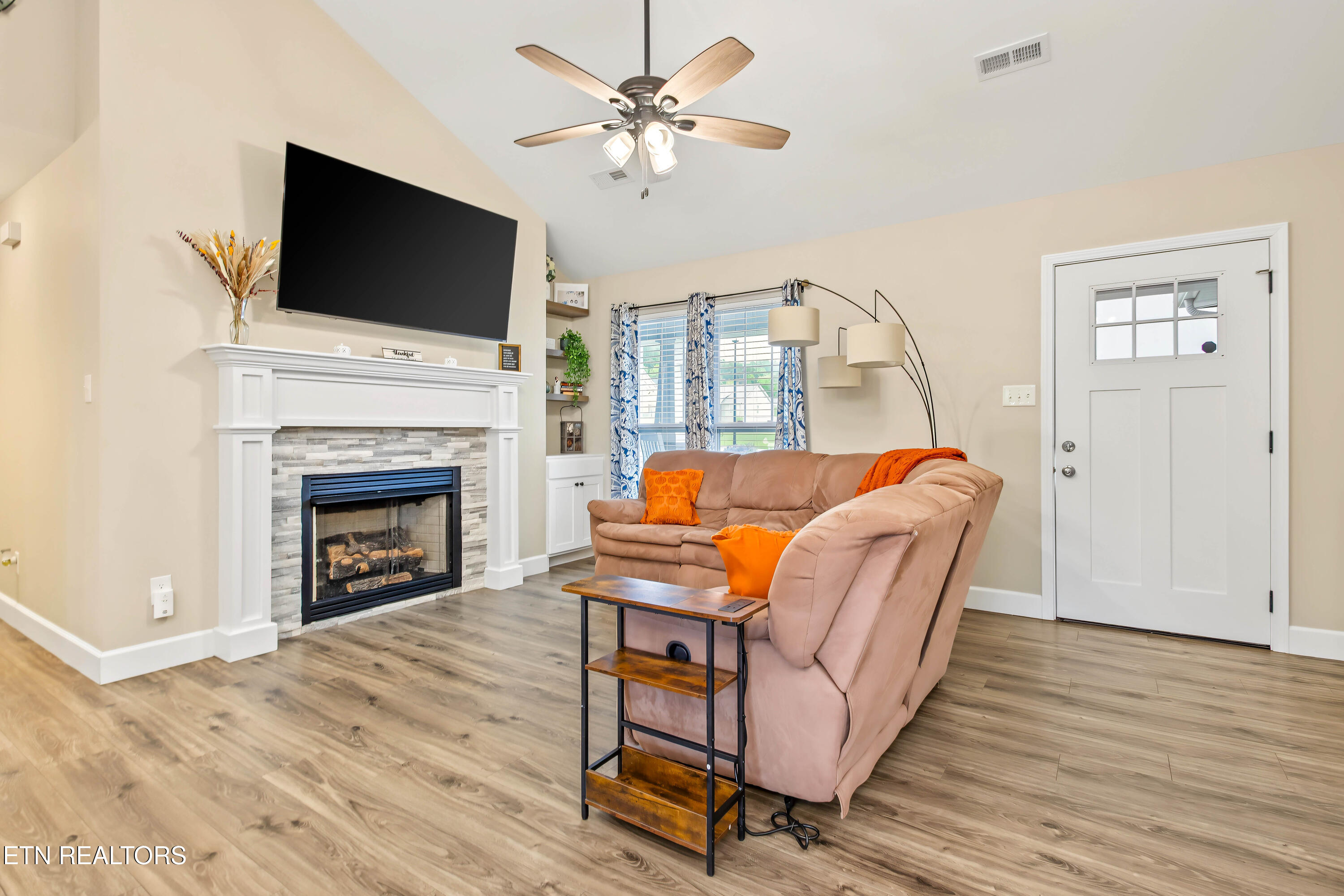 101 Jason Hovater Way Clinton TN 37716