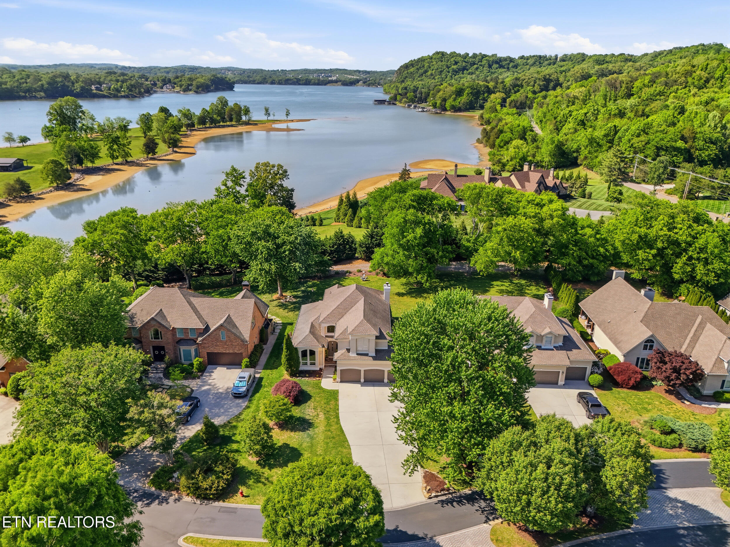 9619 Mariners Pointe Knoxville TN 37922
