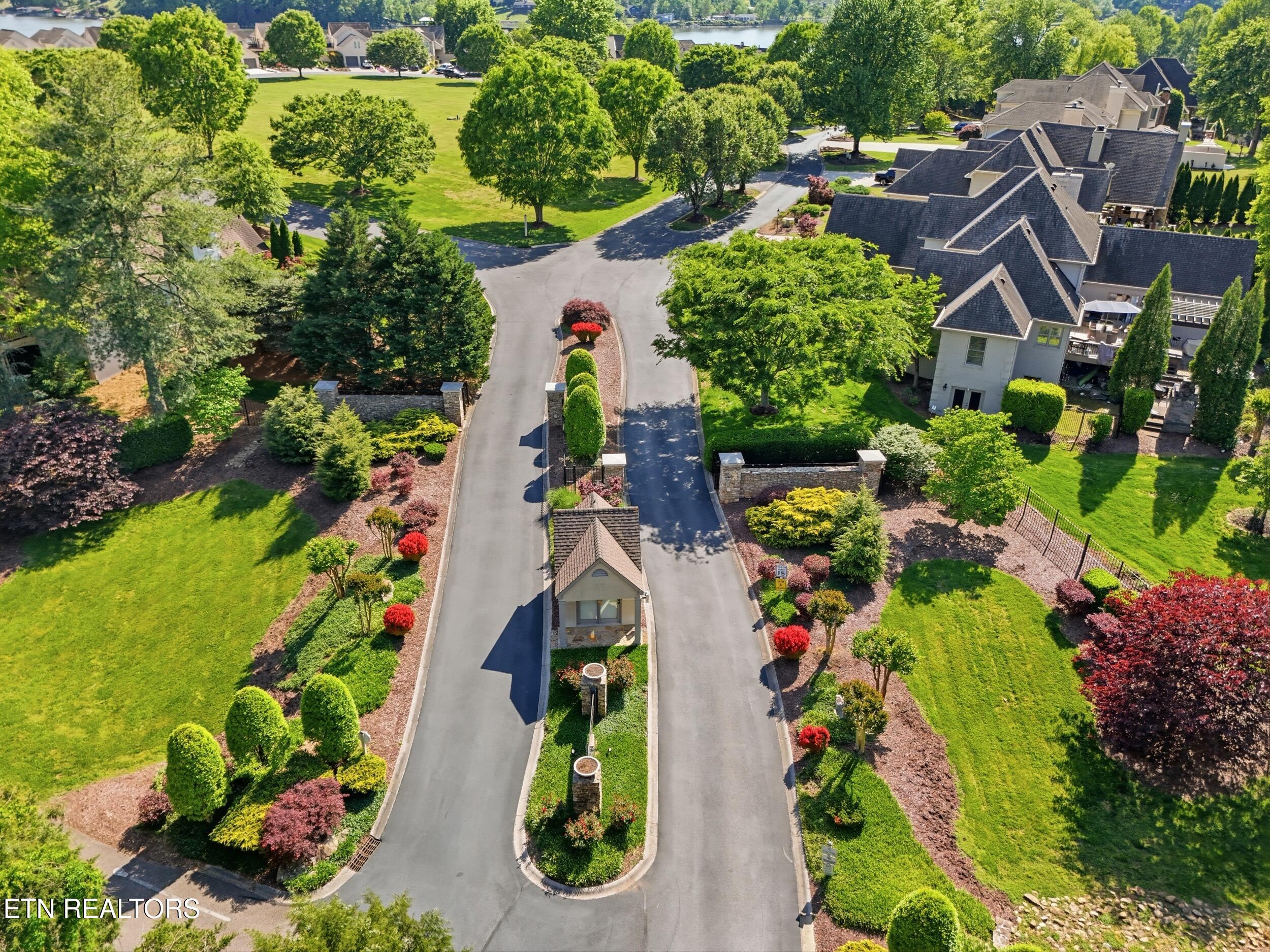 9619 Mariners Pointe Knoxville TN 37922