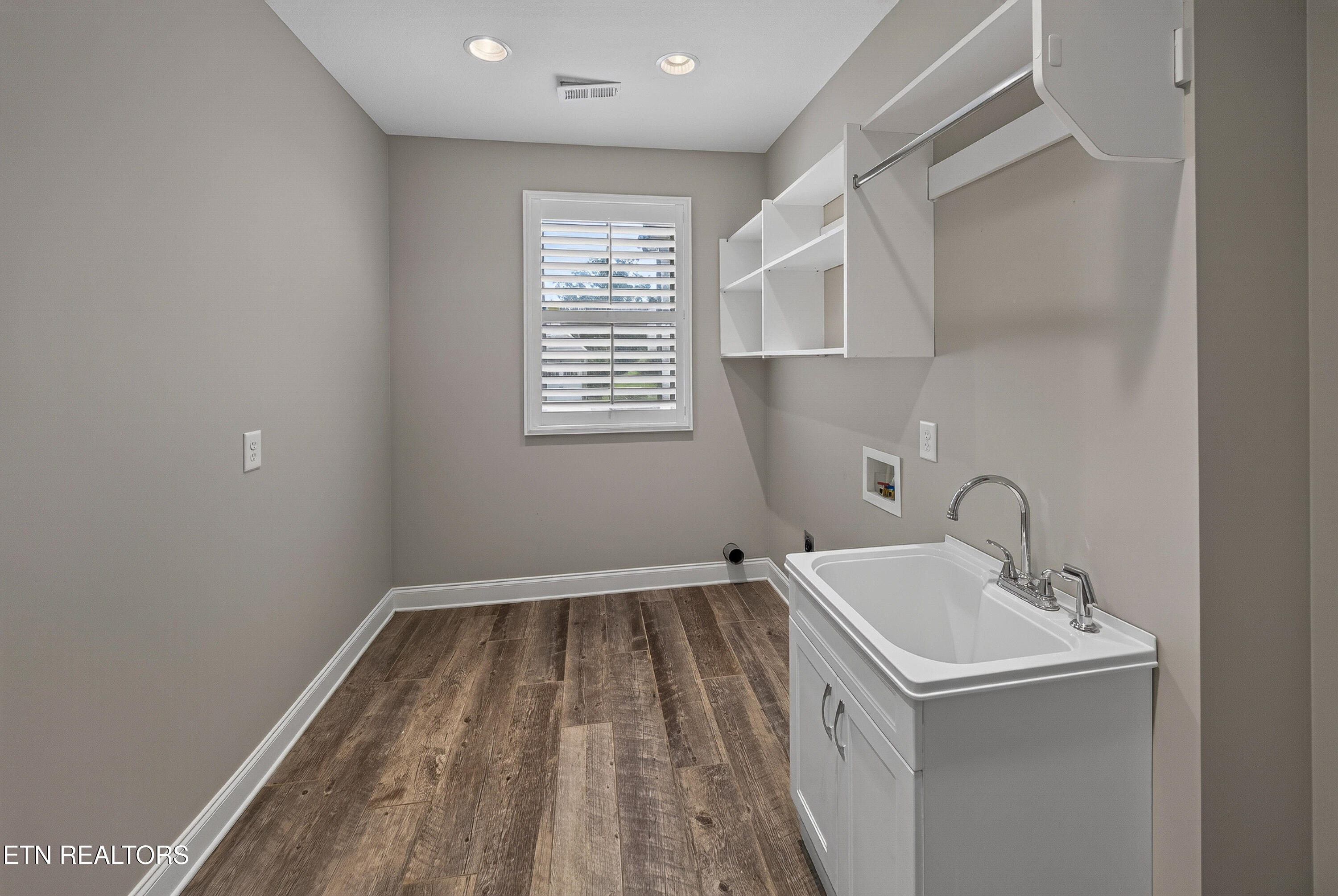 2043 Highlands Ridge Lane Knoxville TN 37932