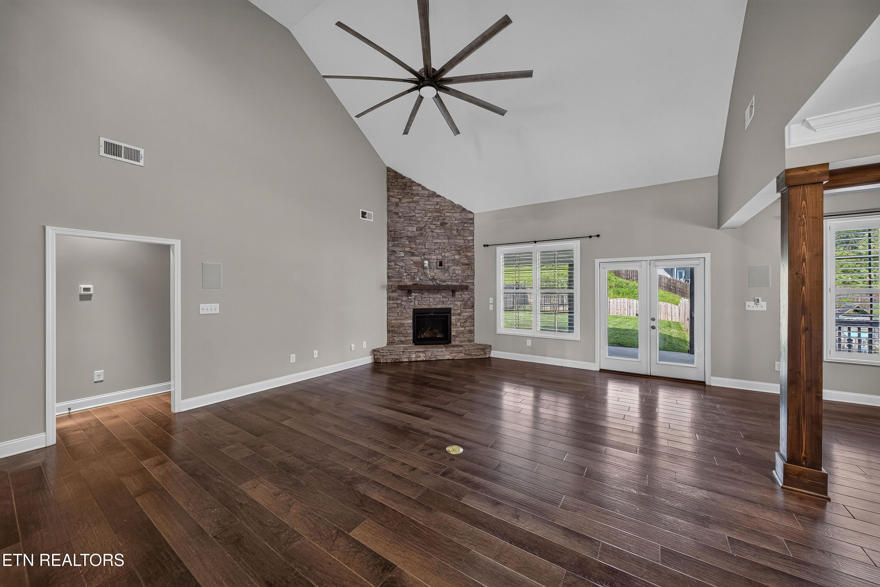 2043 Highlands Ridge Lane Knoxville TN 37932
