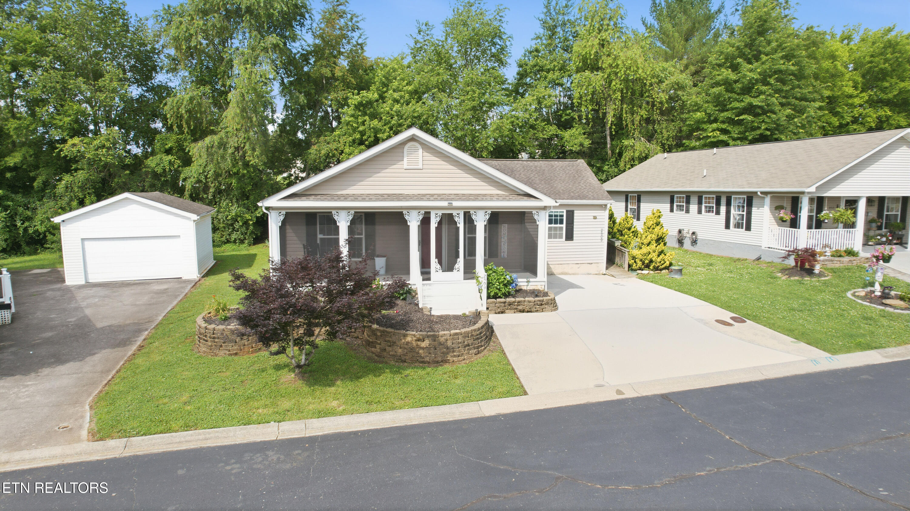 2509 Bay Meadows Way Sevierville TN 37876