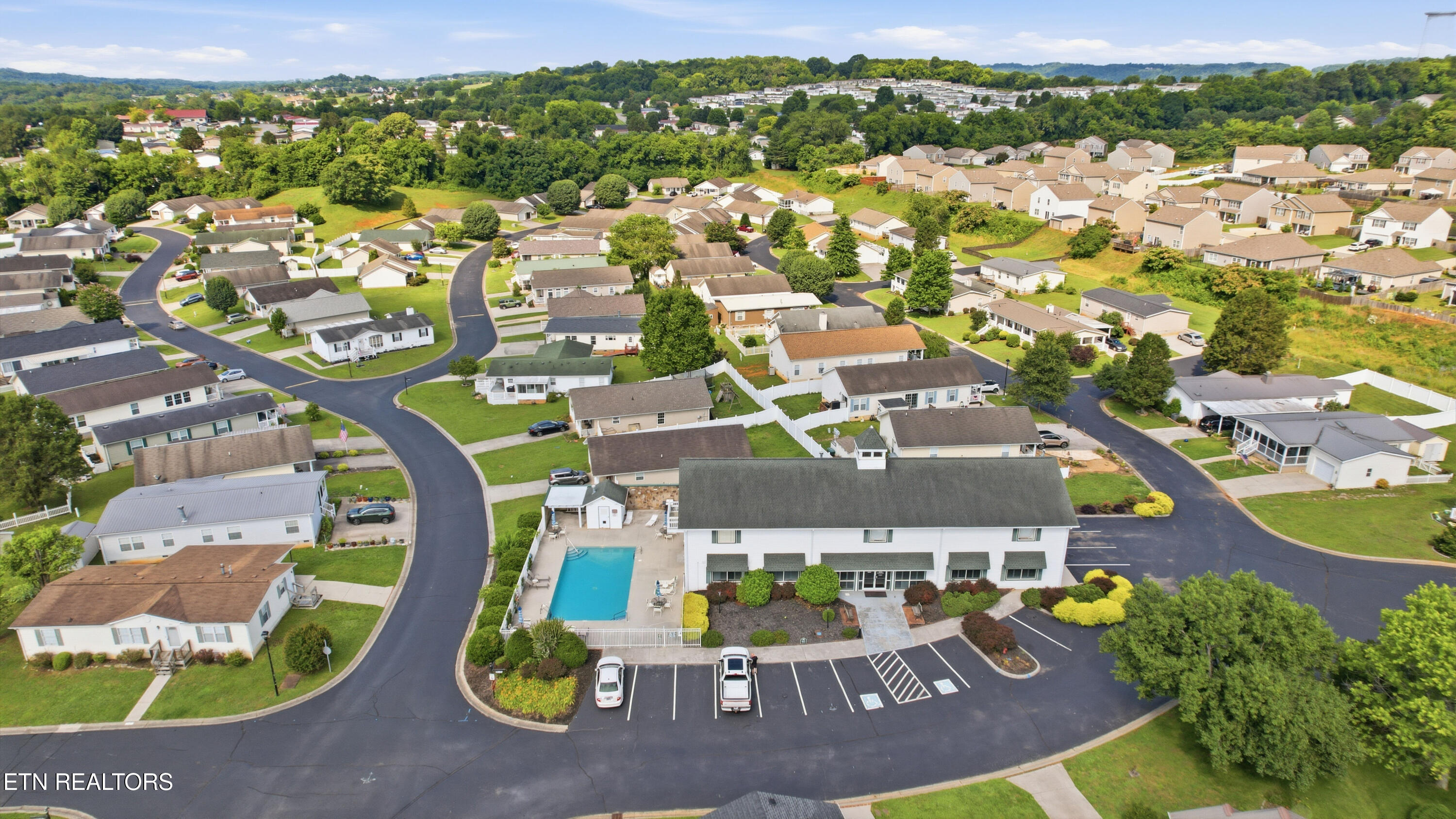 2509 Bay Meadows Way Sevierville TN 37876