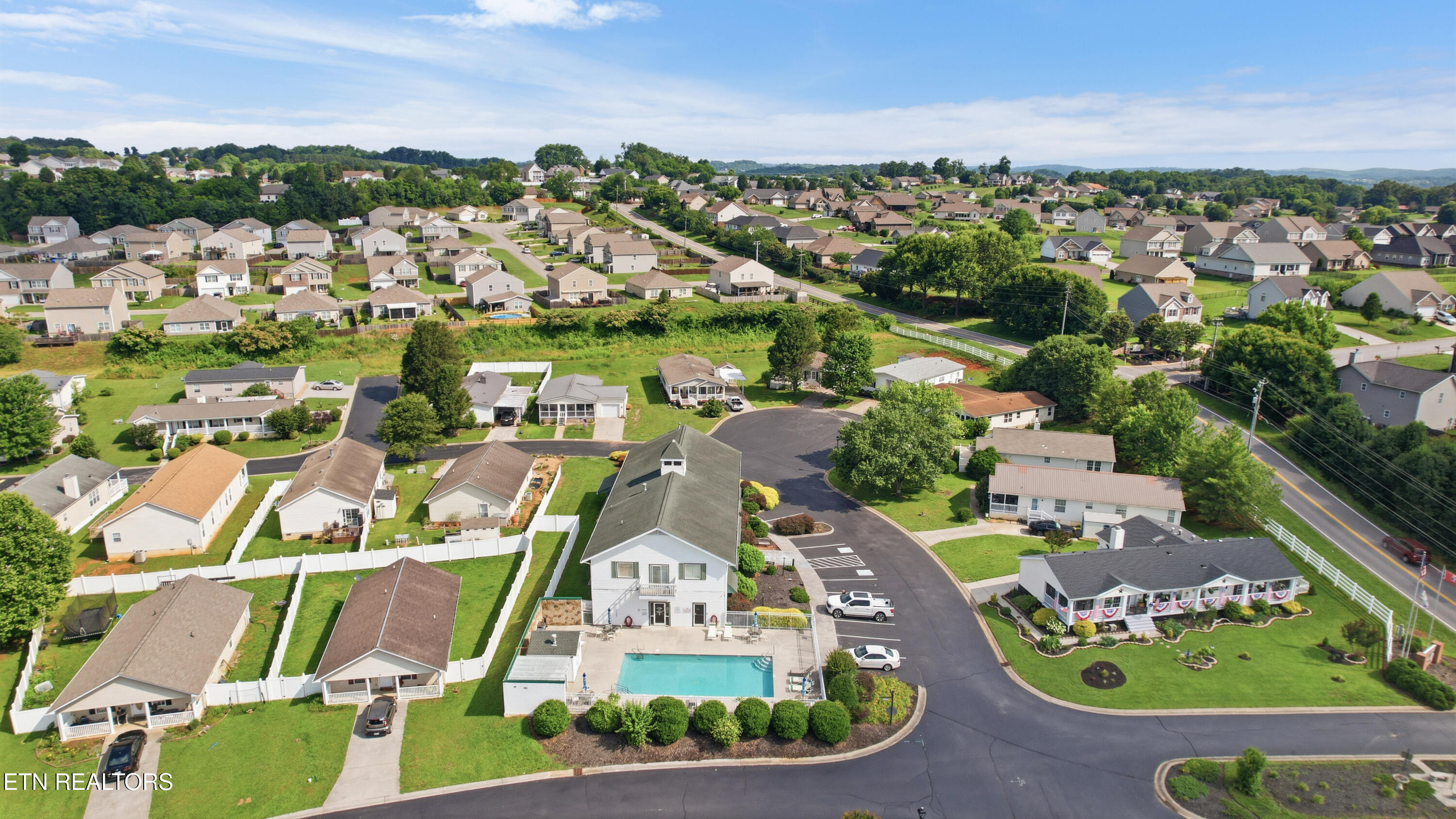 2509 Bay Meadows Way Sevierville TN 37876