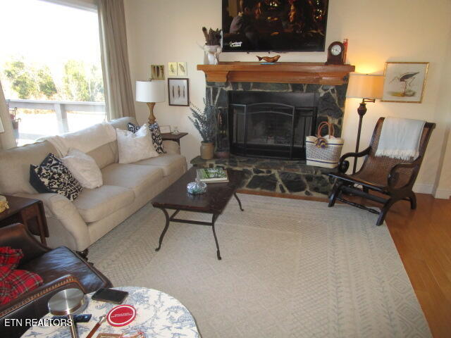 430 Basswood Lane Kodak TN 37764