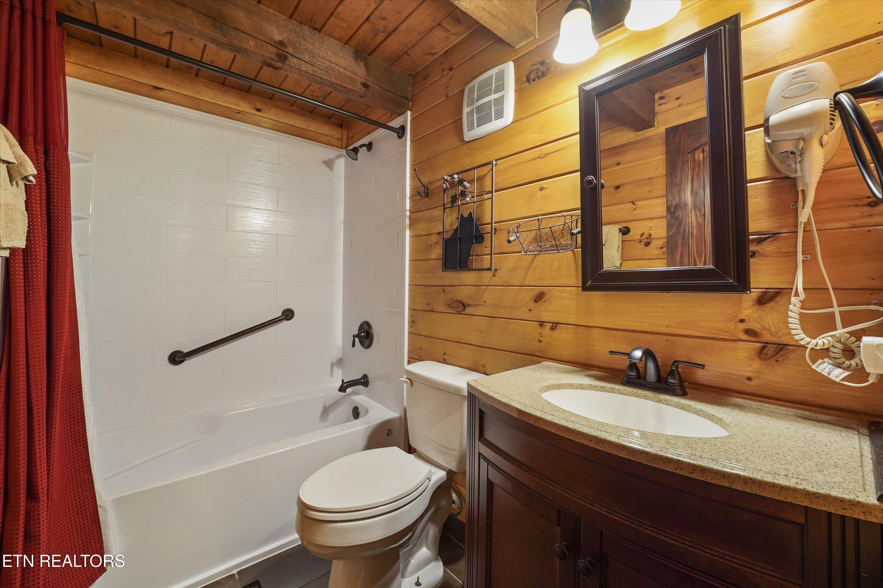 2308 Hidden Mountain Road Sevierville TN 37876