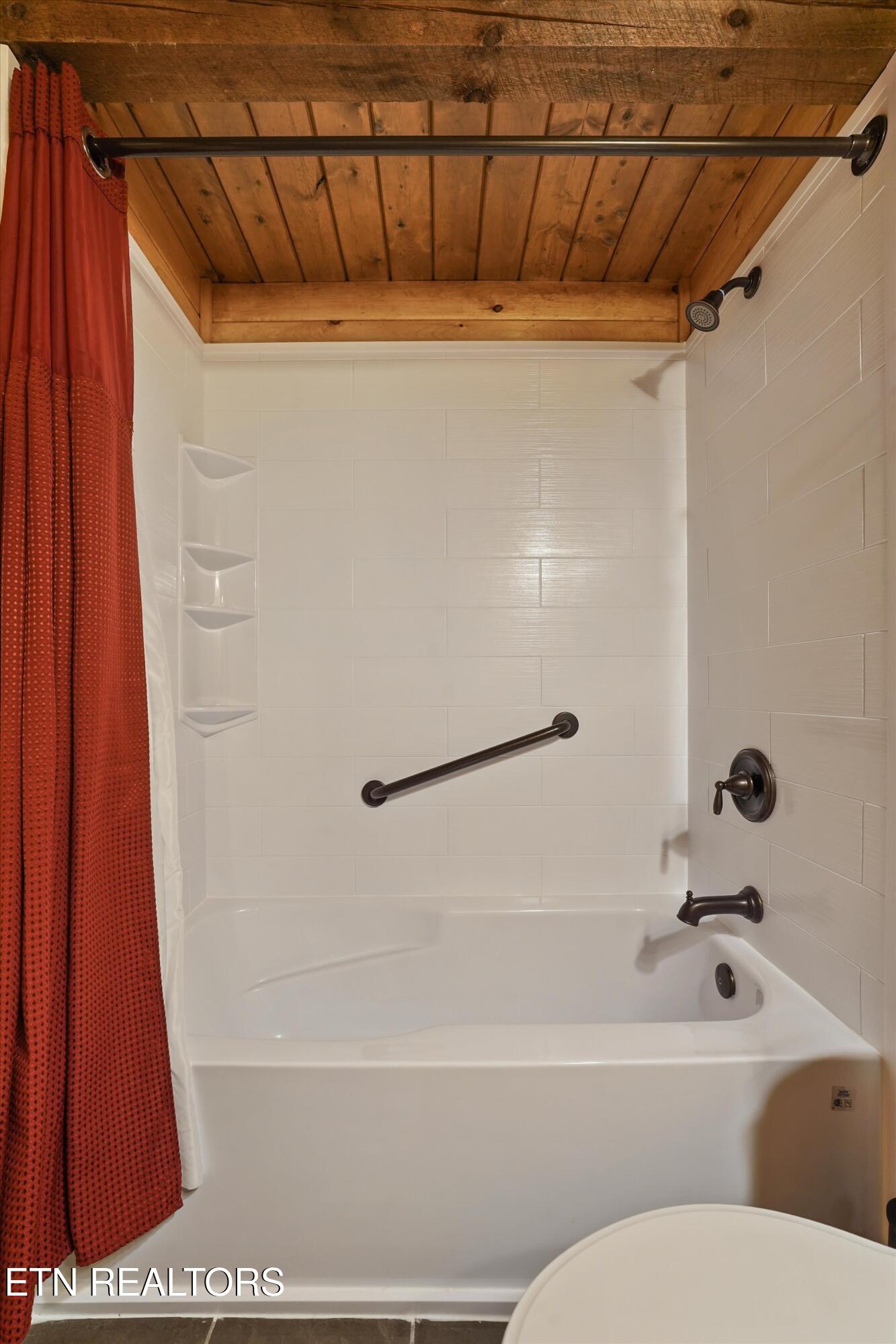 2308 Hidden Mountain Road Sevierville TN 37876