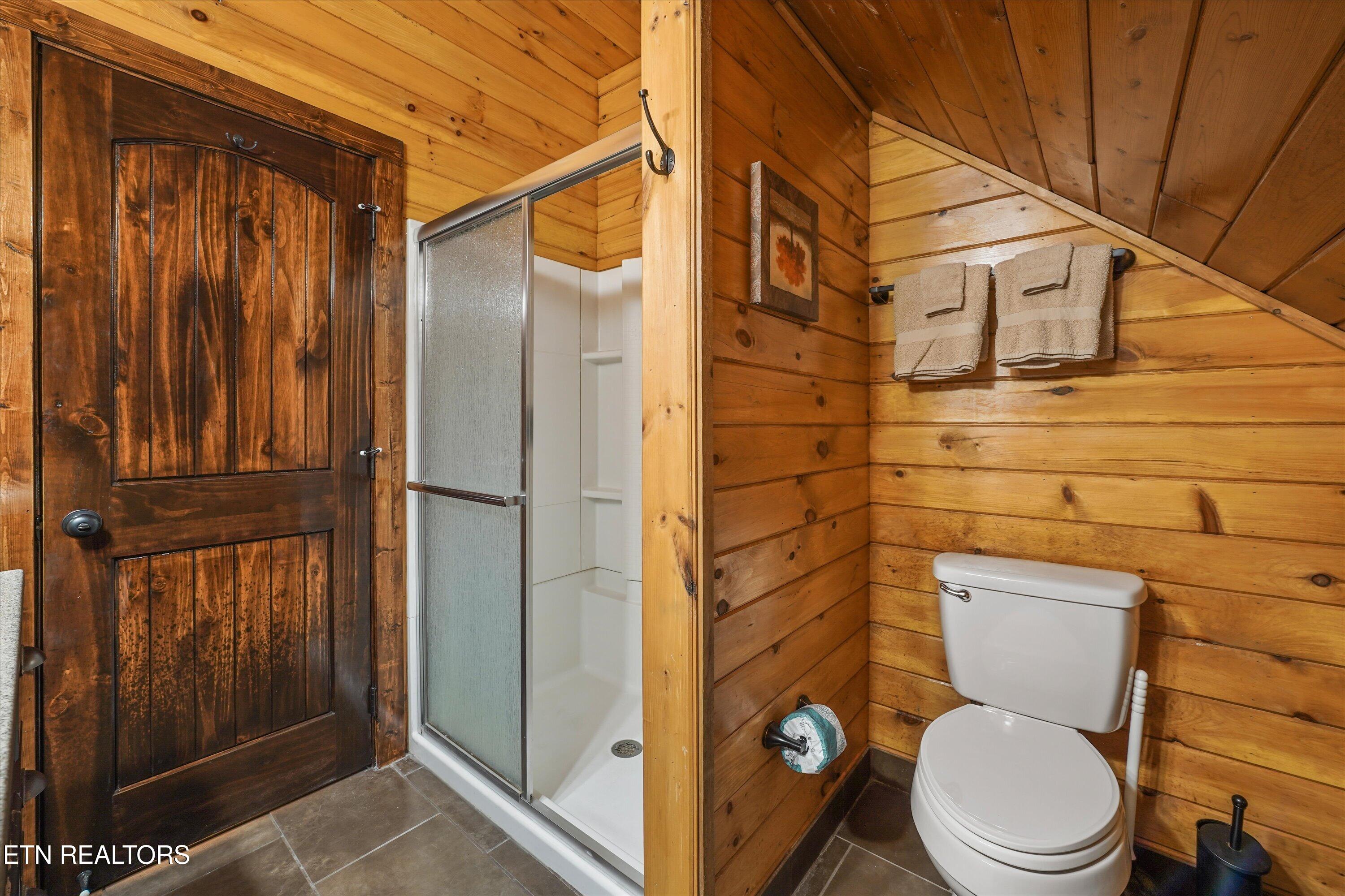 2308 Hidden Mountain Road Sevierville TN 37876