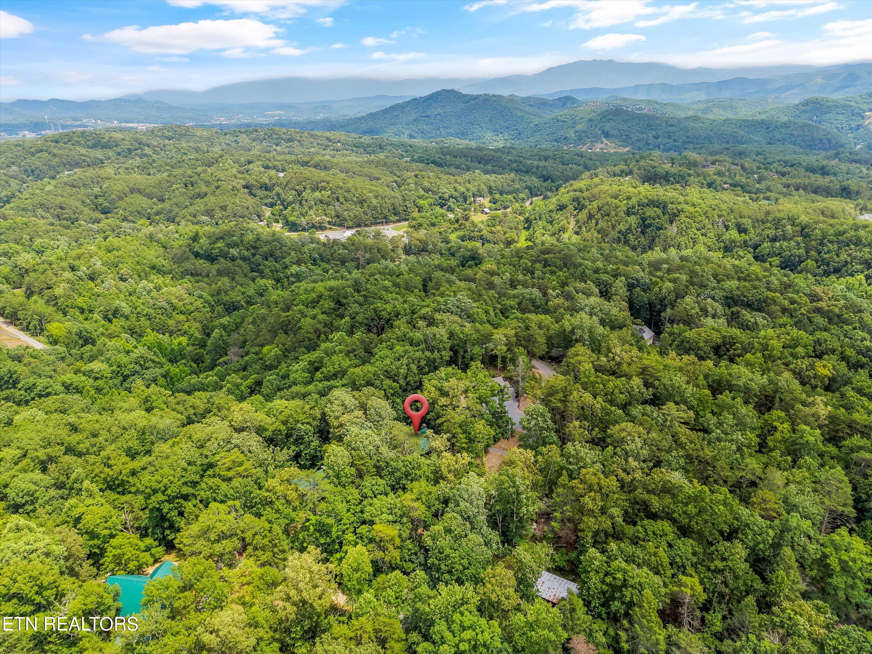 2308 Hidden Mountain Road Sevierville TN 37876