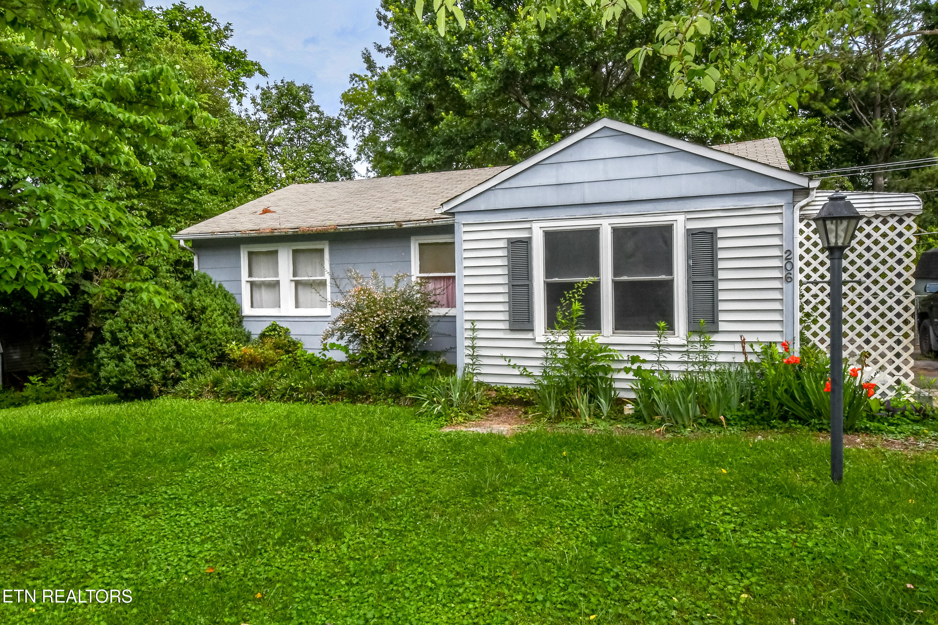 206 Main Road Maryville TN 37804