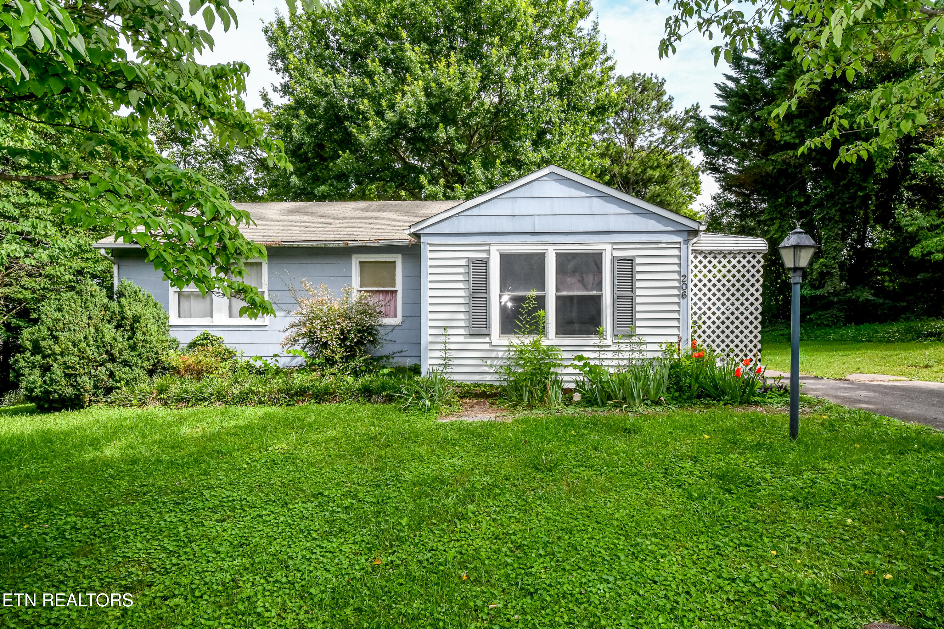 206 Main Road Maryville TN 37804
