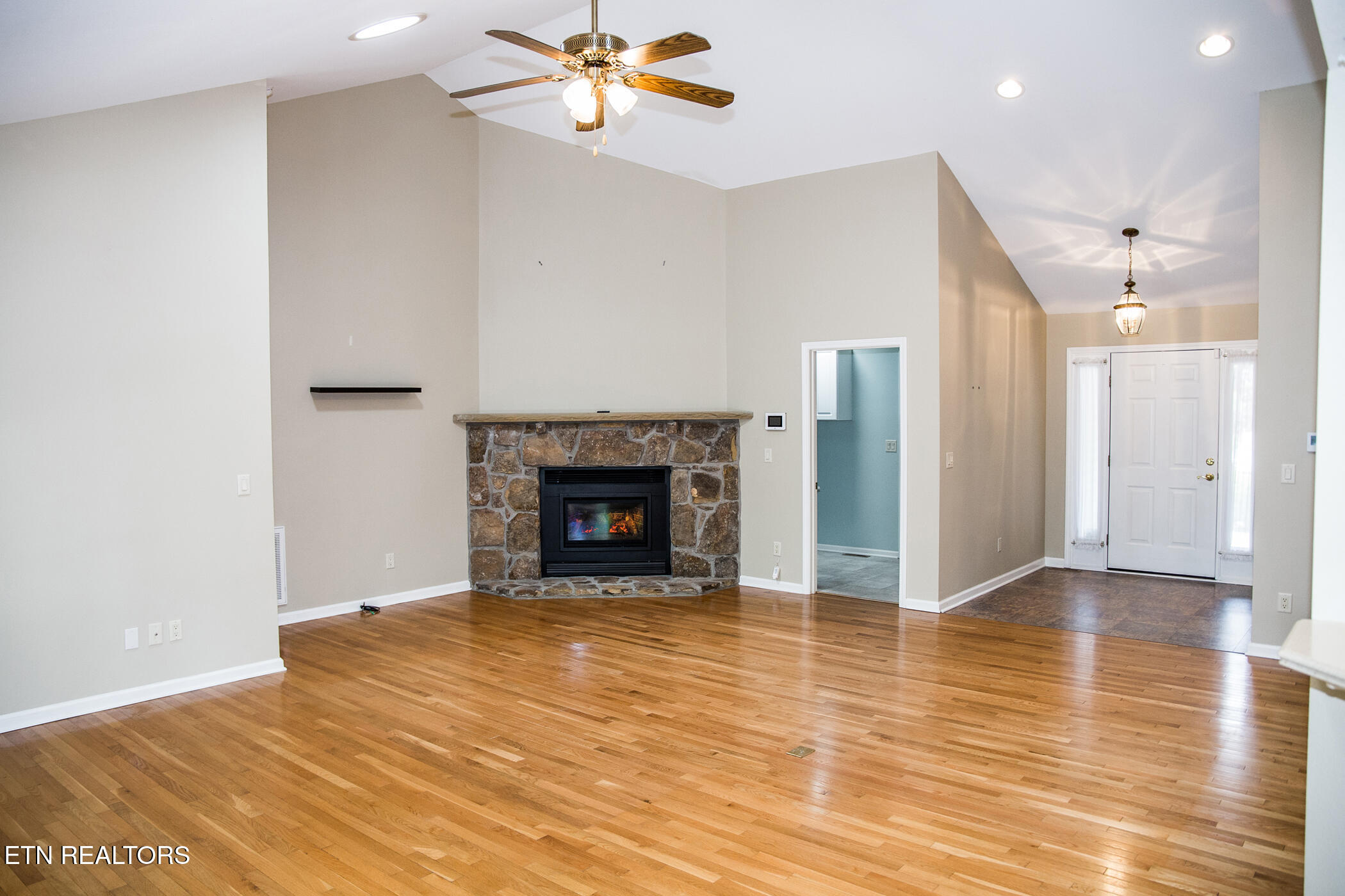 14 Northridge Terrace Crossville TN 38558