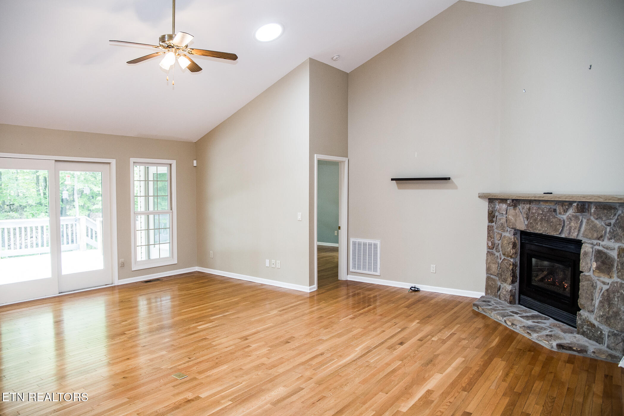 14 Northridge Terrace Crossville TN 38558