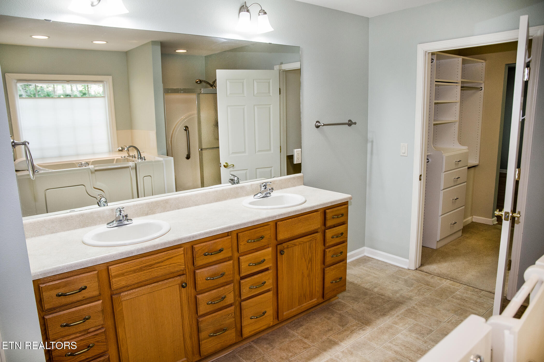 14 Northridge Terrace Crossville TN 38558