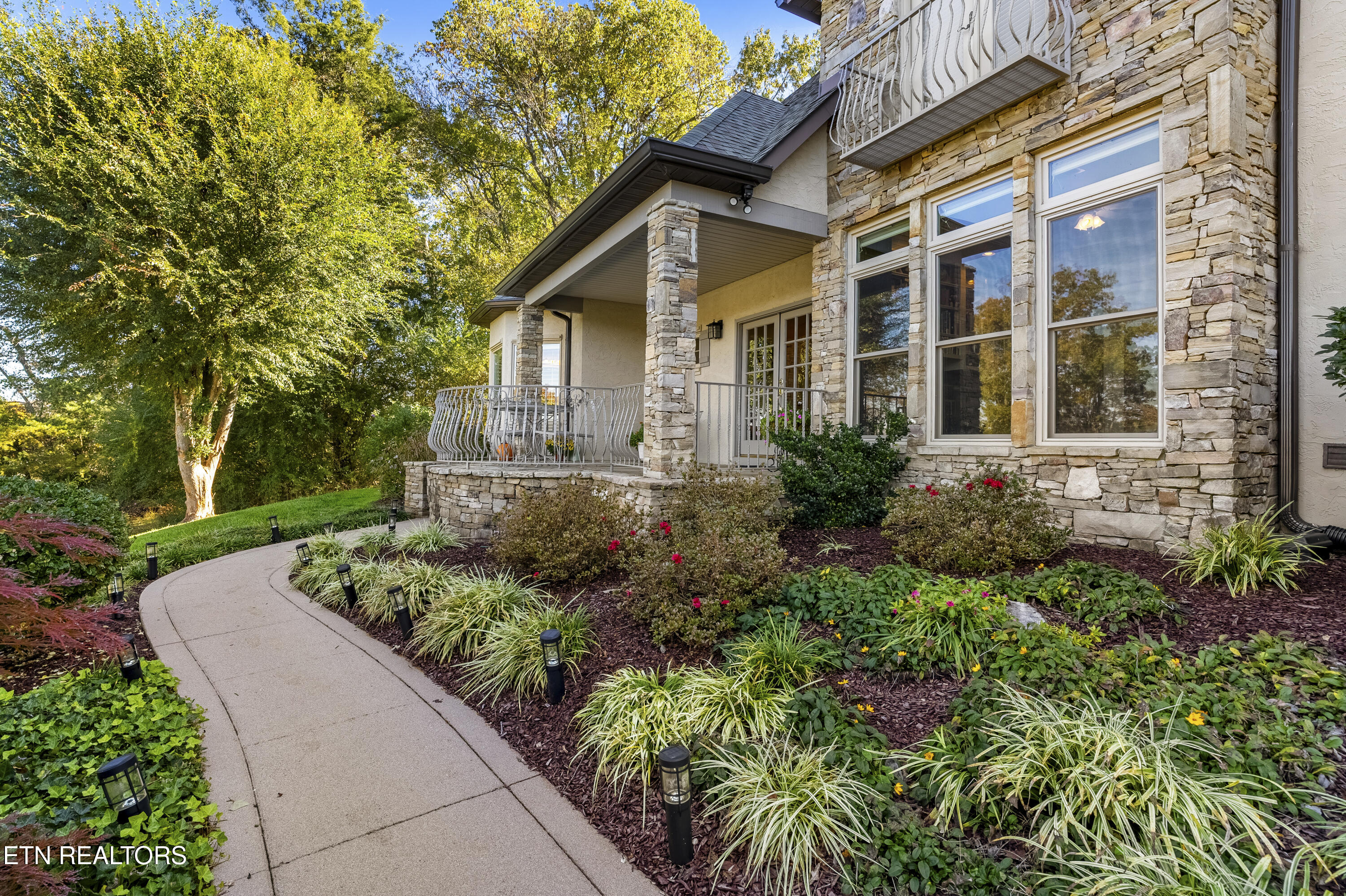 310 Pineberry Drive Vonore TN 37885