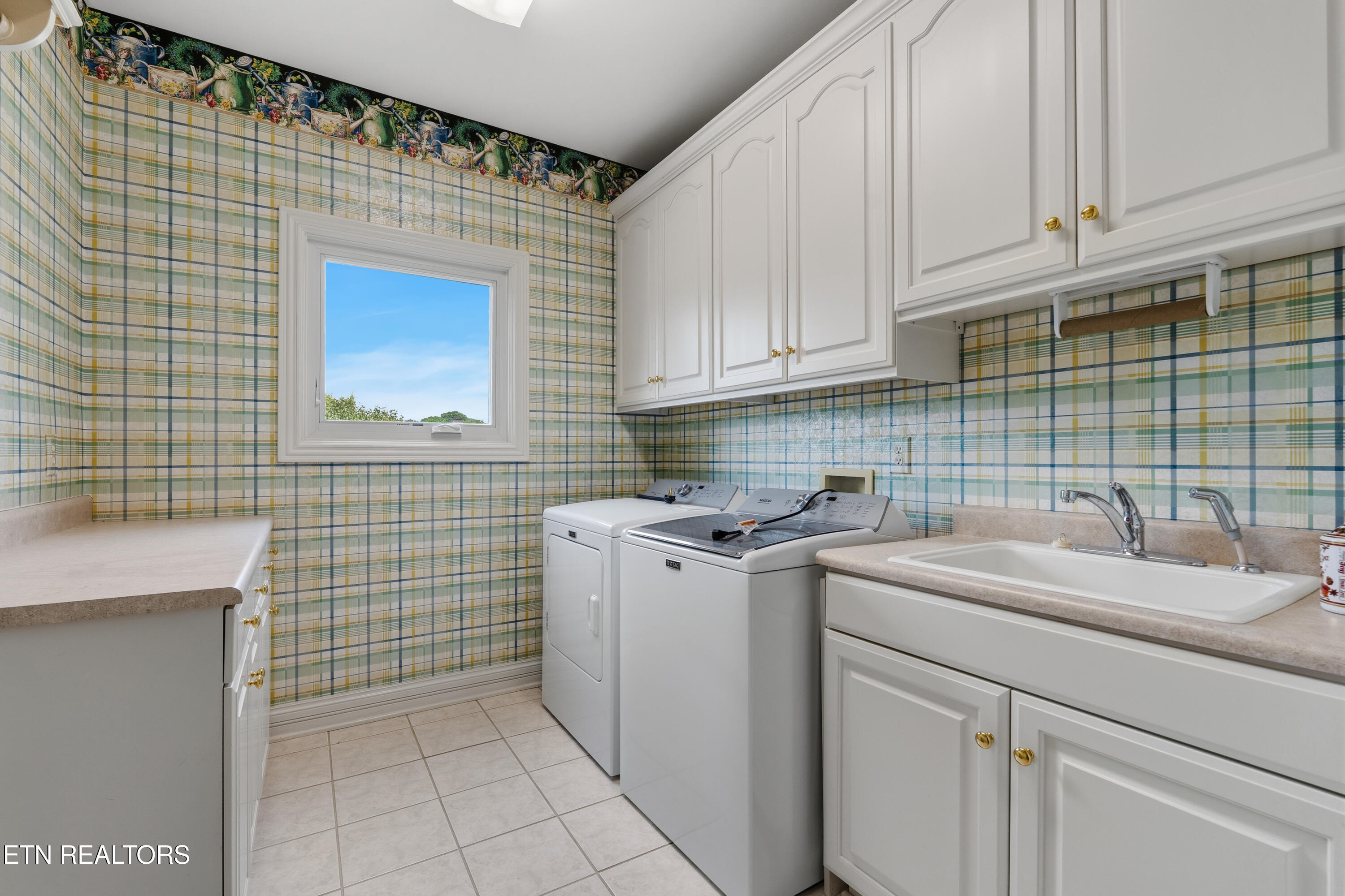 310 Pineberry Drive Vonore TN 37885
