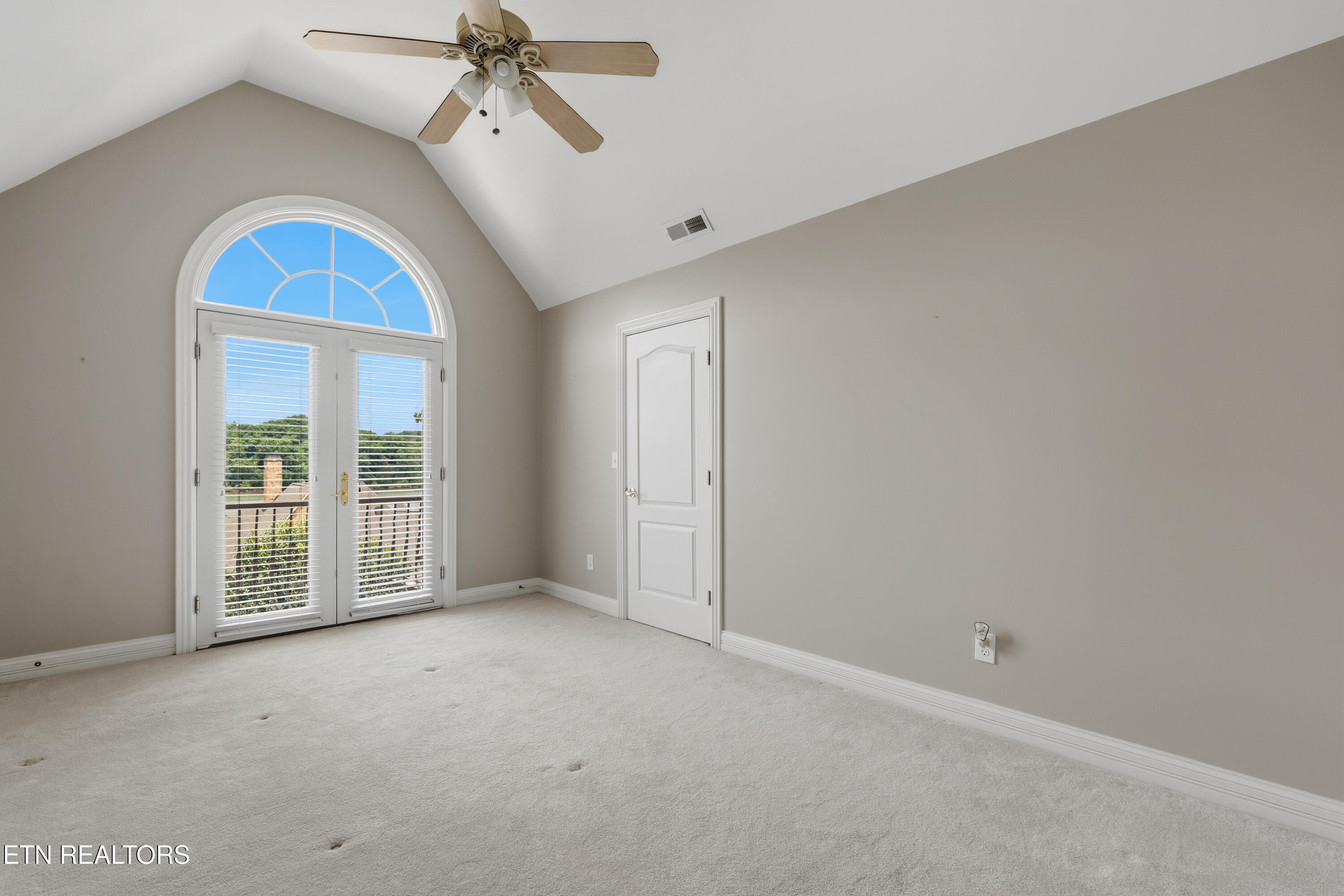 310 Pineberry Drive Vonore TN 37885