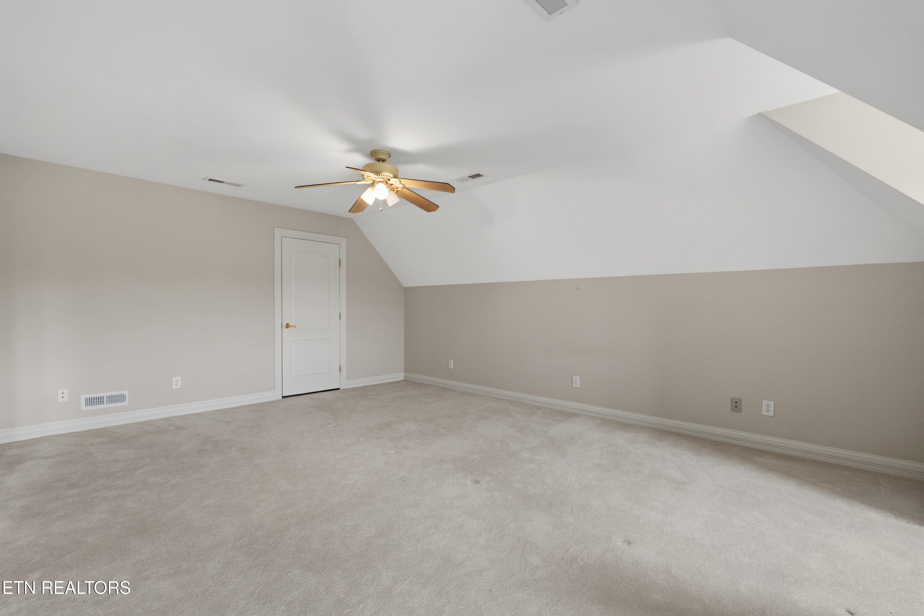 310 Pineberry Drive Vonore TN 37885