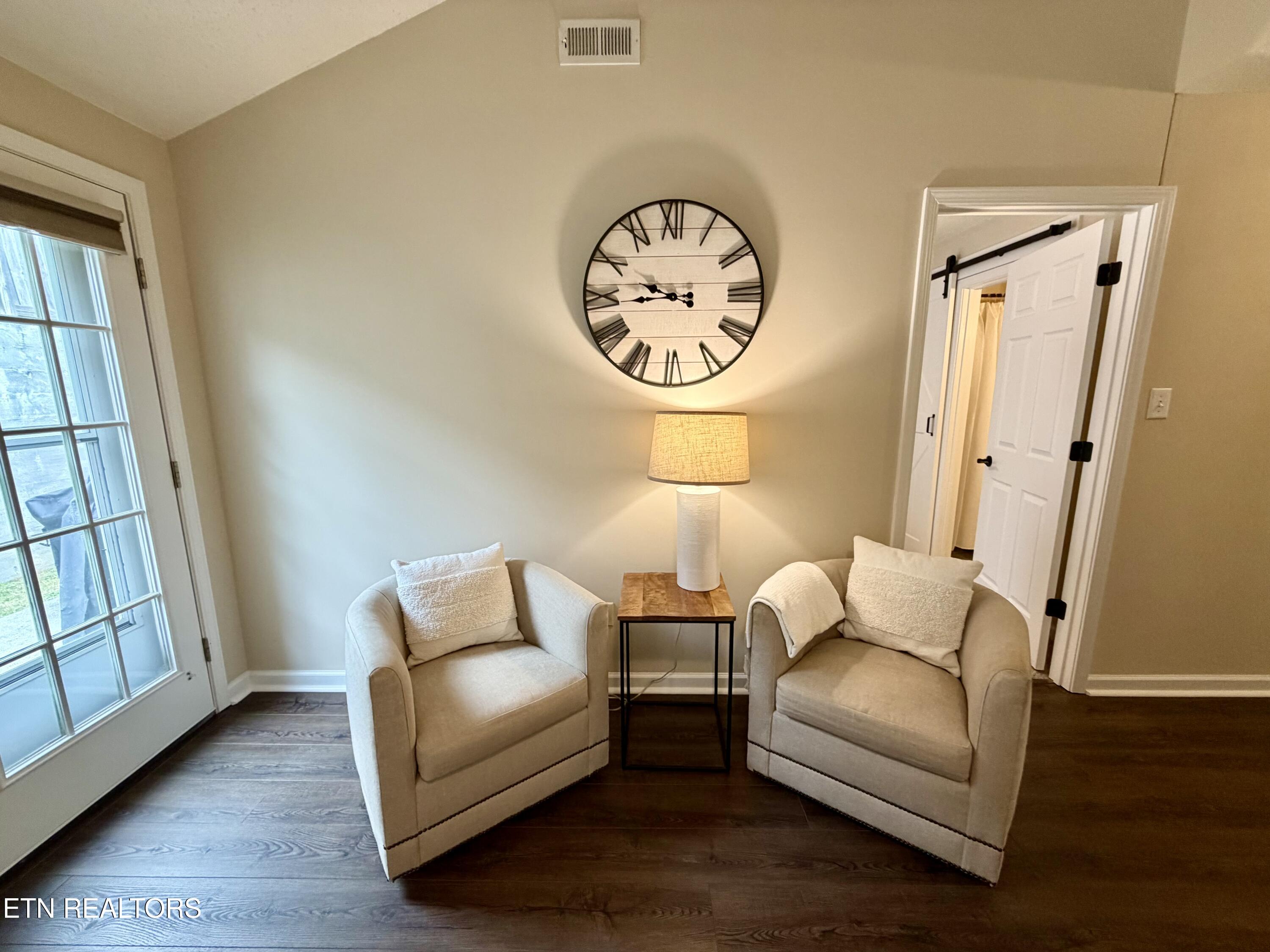 8045 Stablegate Way Powell TN 37849
