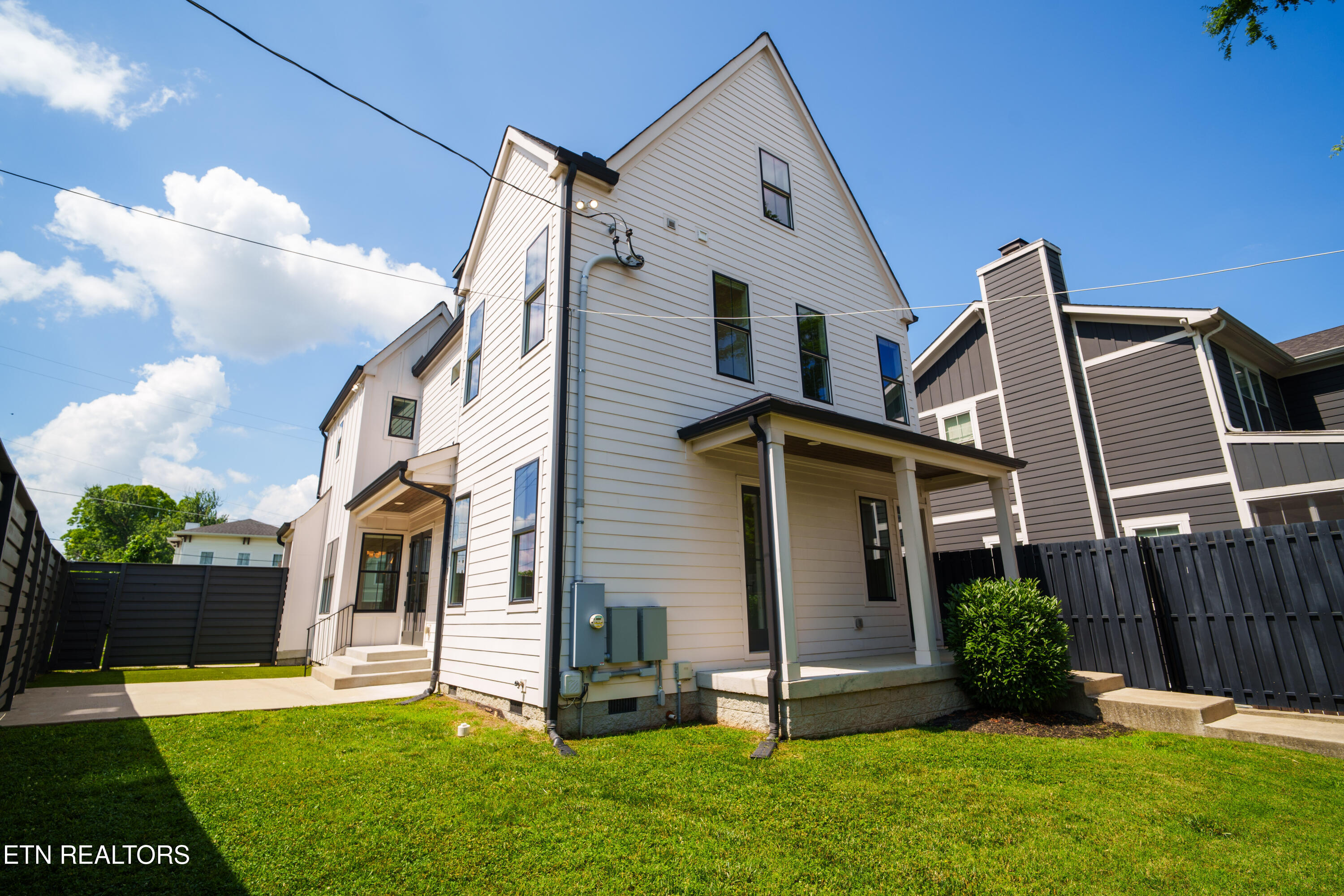 725 Park Circle Nashville TN 37205