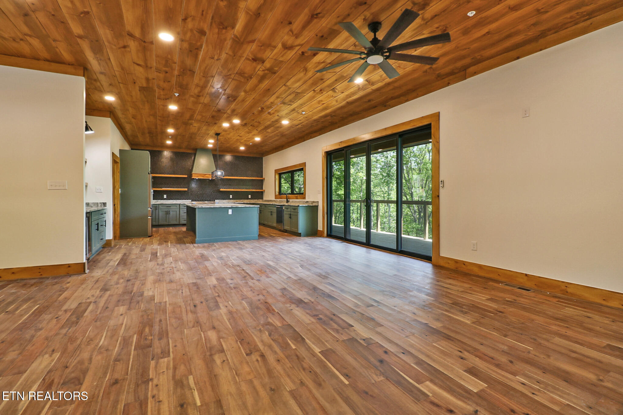 1950 Spurling Road Sevierville TN 37862