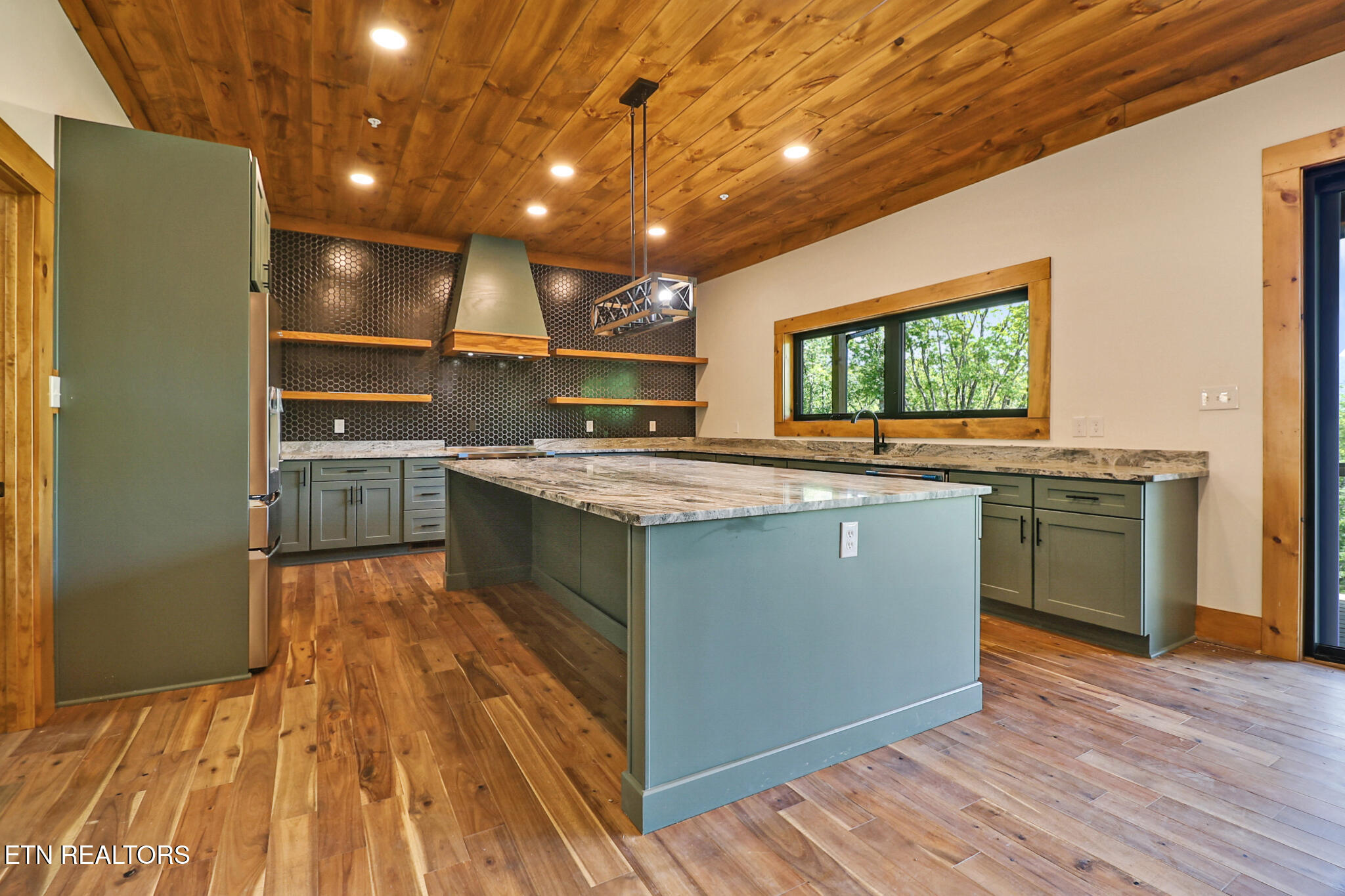 1950 Spurling Road Sevierville TN 37862